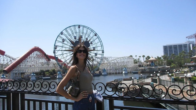 Kaia Gerber celebrando su cumpleaños en Disneyland 