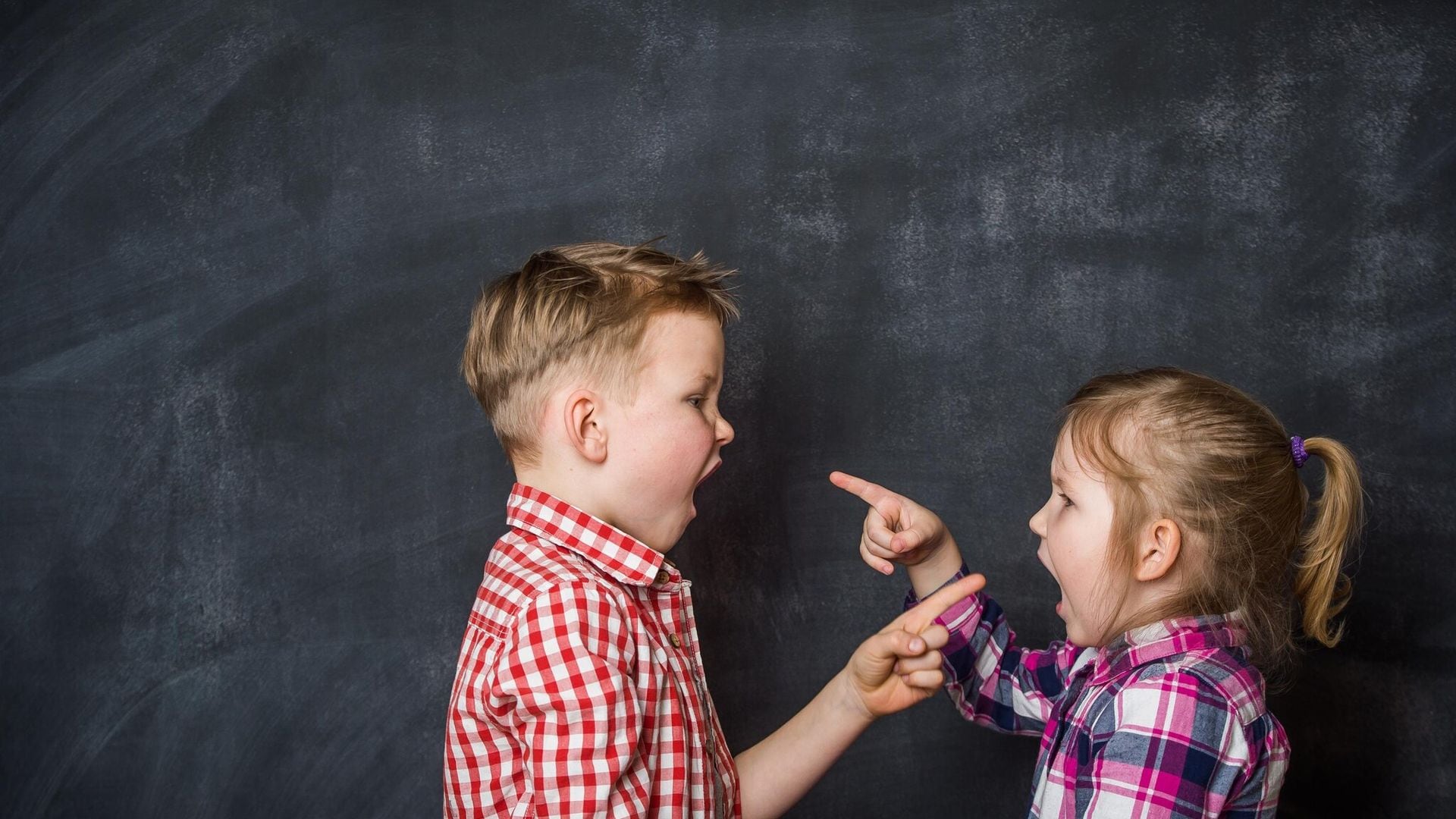 ¿Qué hacer cuando tu hijo pelea con otro amigo?