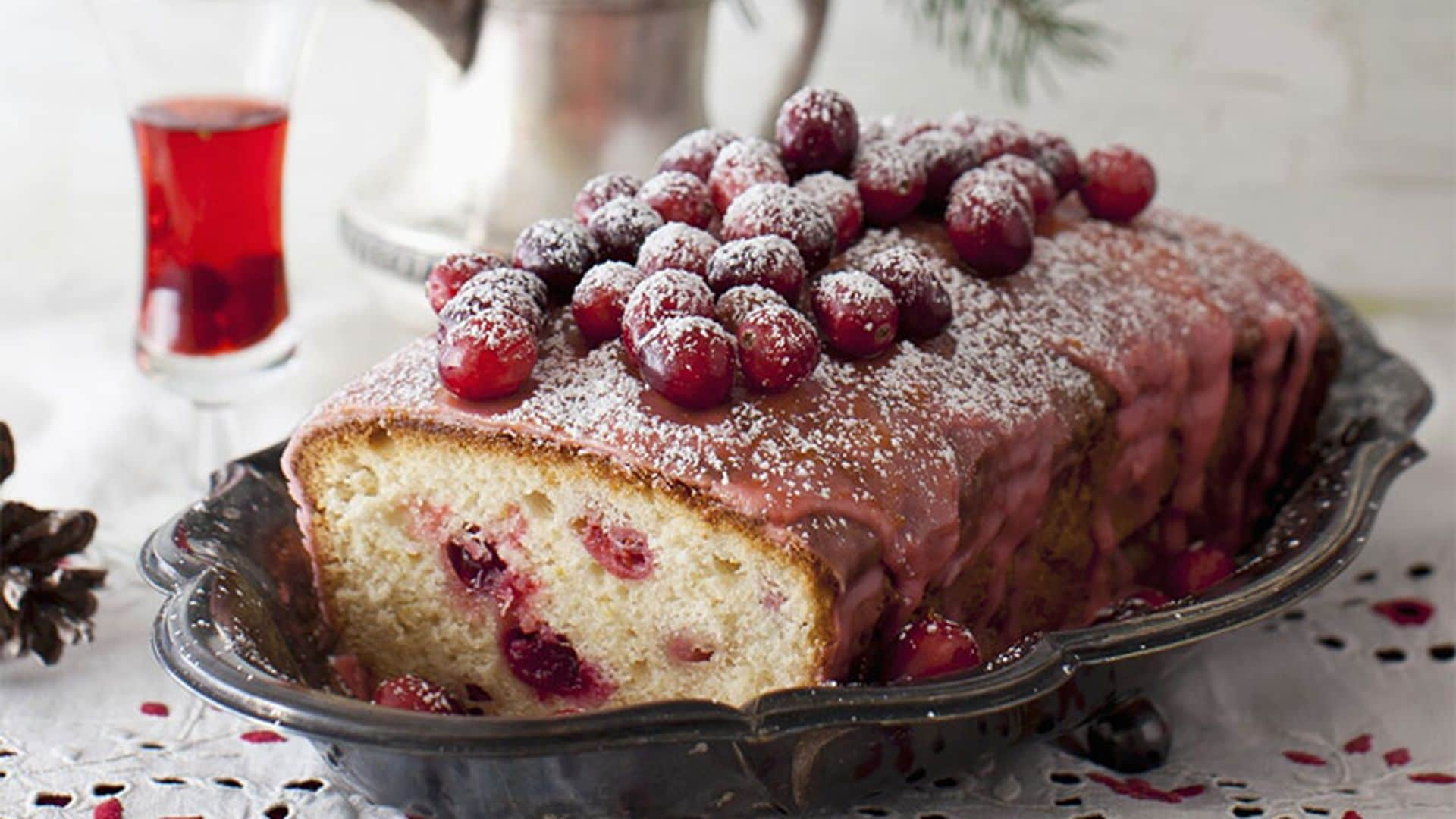 'Lemon cake' con glaseado de frutos rojos