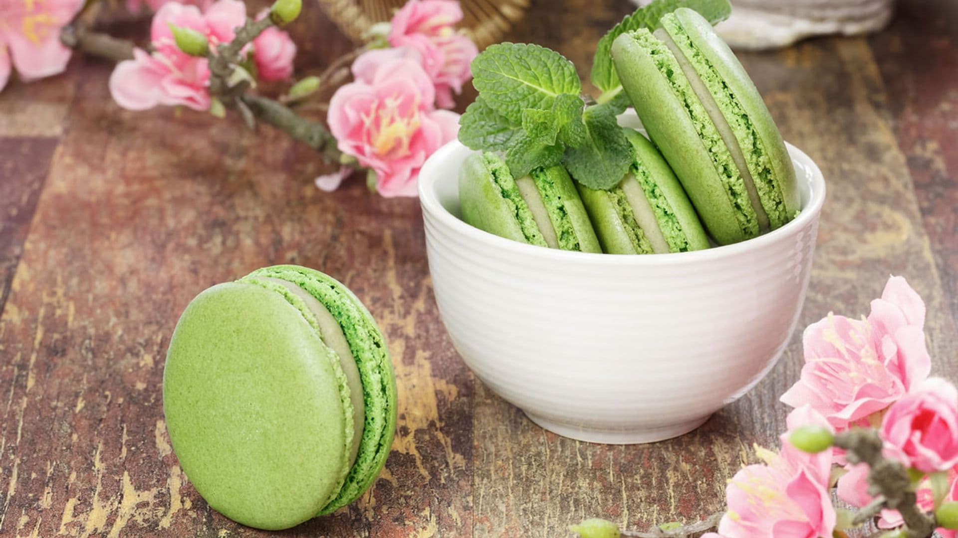 'Macarons' de té matcha y crema de vainilla