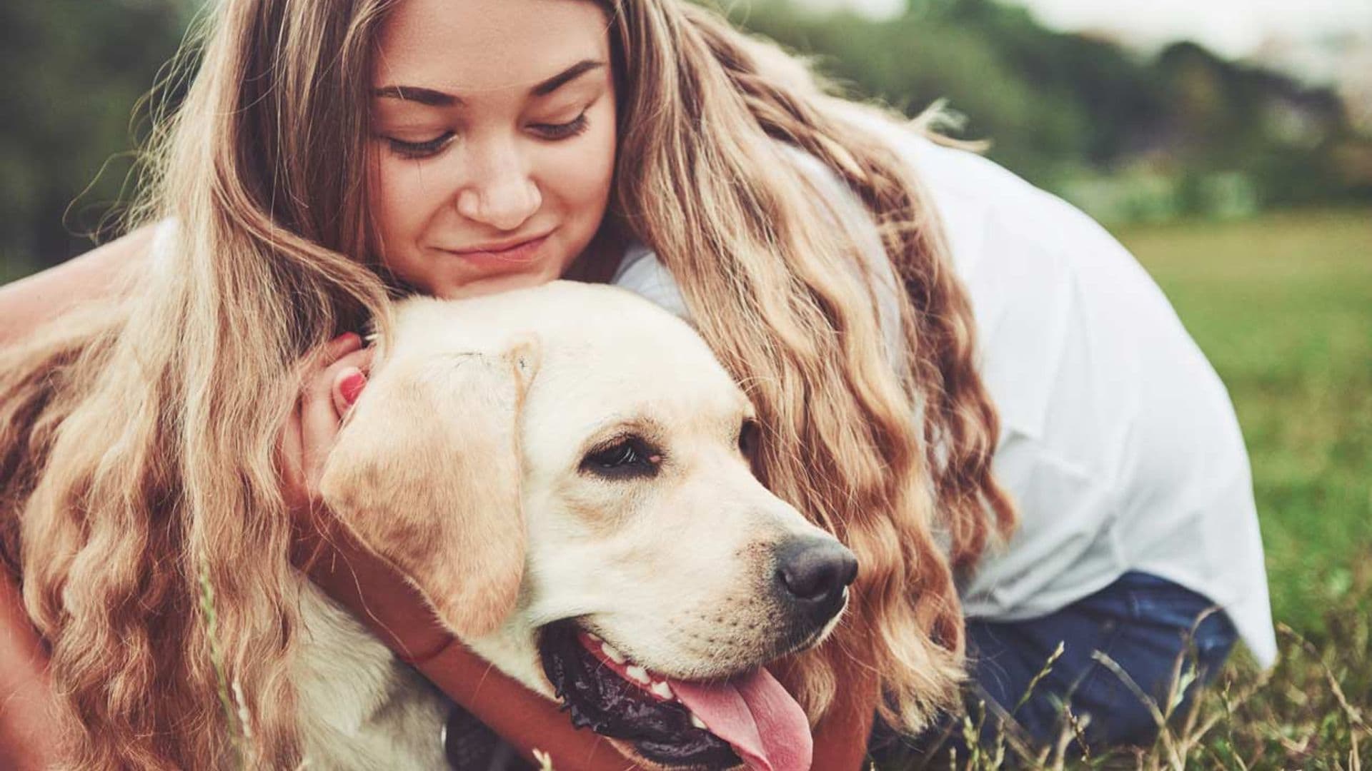 mujer perro