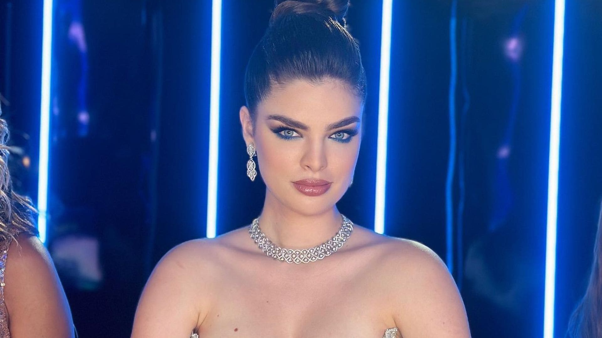 Nadia Ferreira, una belleza de impacto en la gran noche de Miss Universe 2023