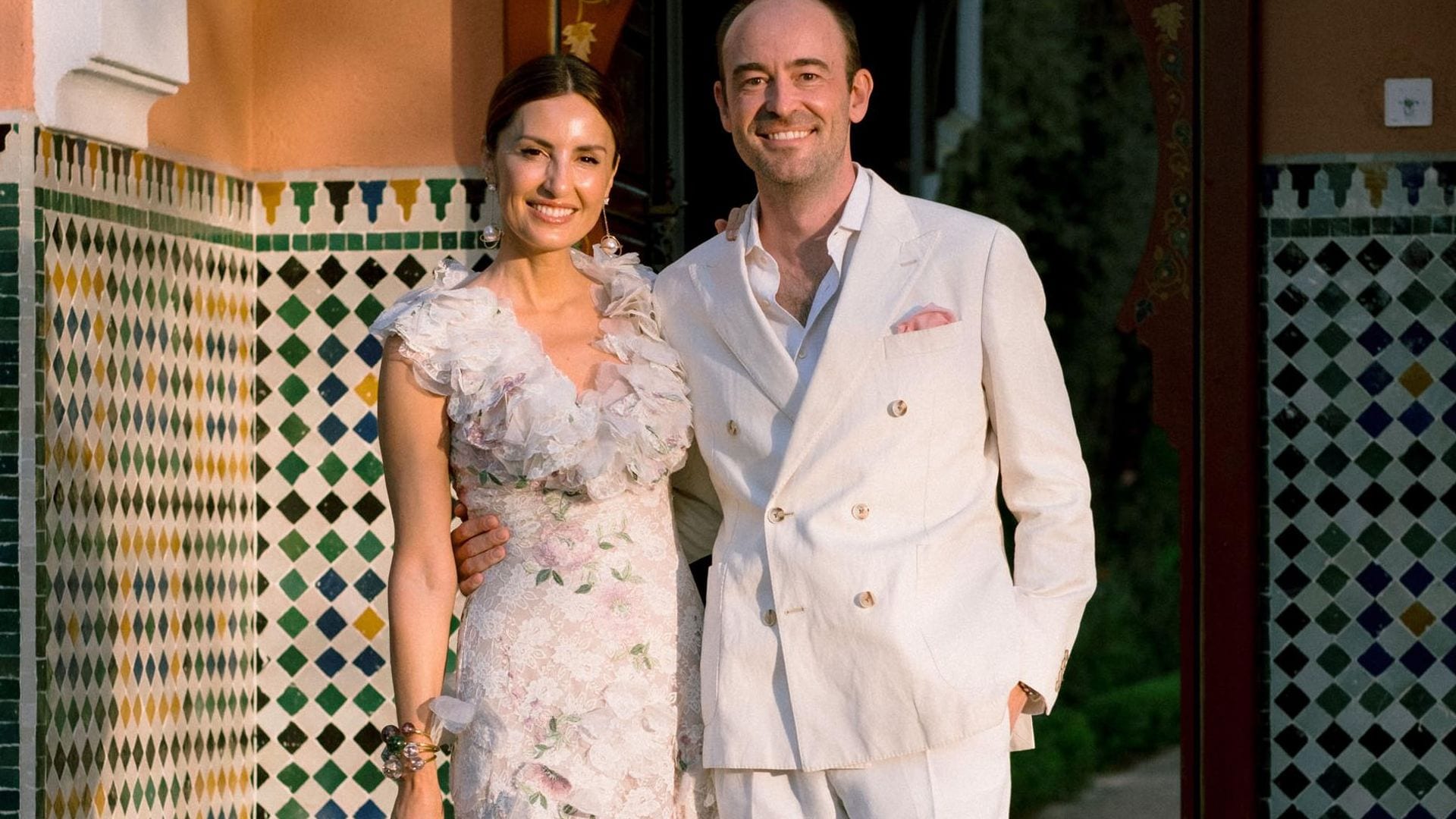 En unos exóticos jardines y al ritmo de Frank Sinatra: así fue espectacular fiesta preboda de Mónica de Tomás