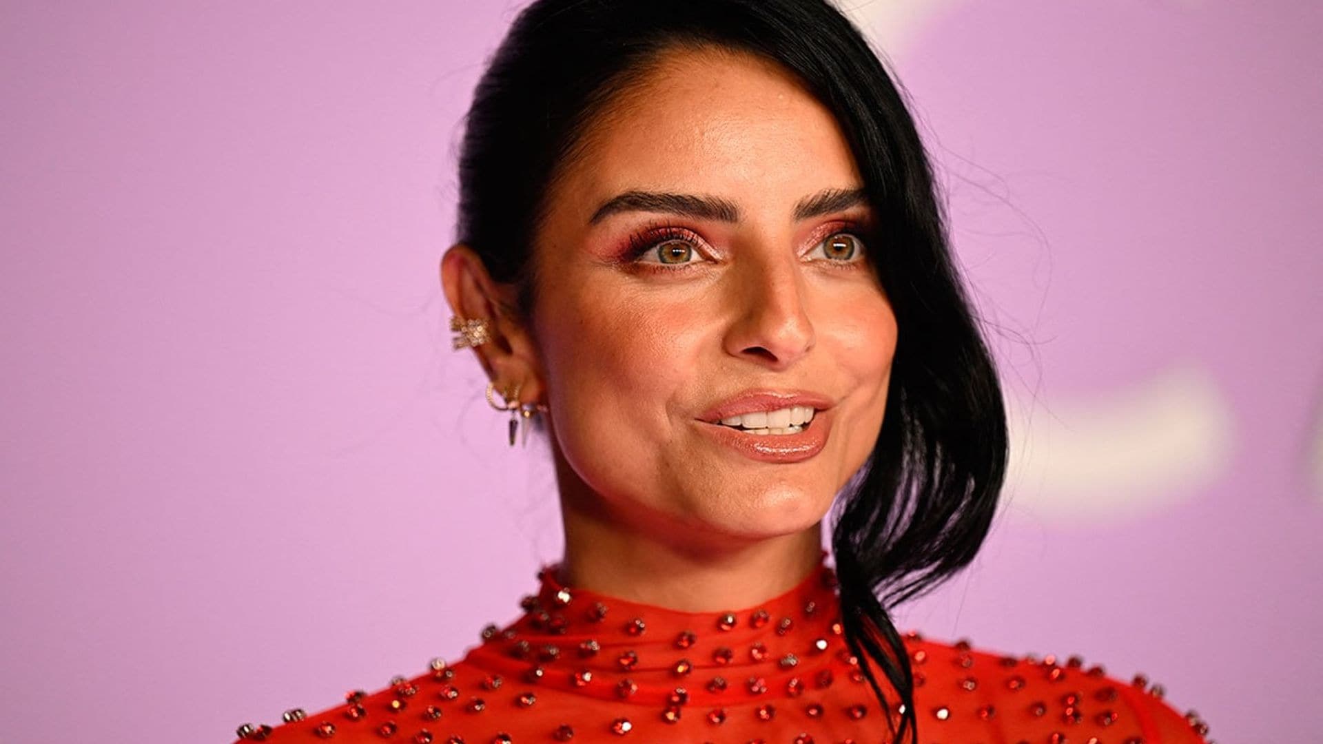 ‘Mauricio me ayuda muchísimo’, Aislinn Derbez sobre el apoyo que recibe del papá de su hija