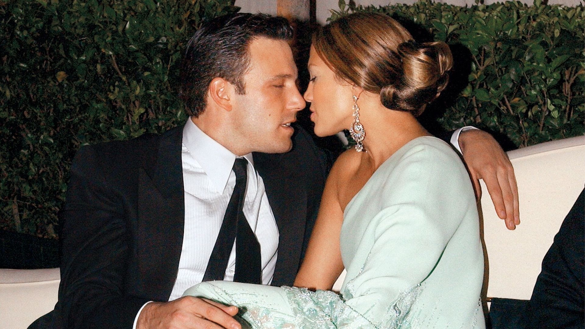 ben affleck jennifer lopez 39 vanity fair 39 oscars party morton 39 s beverly hills ca march 23 2003