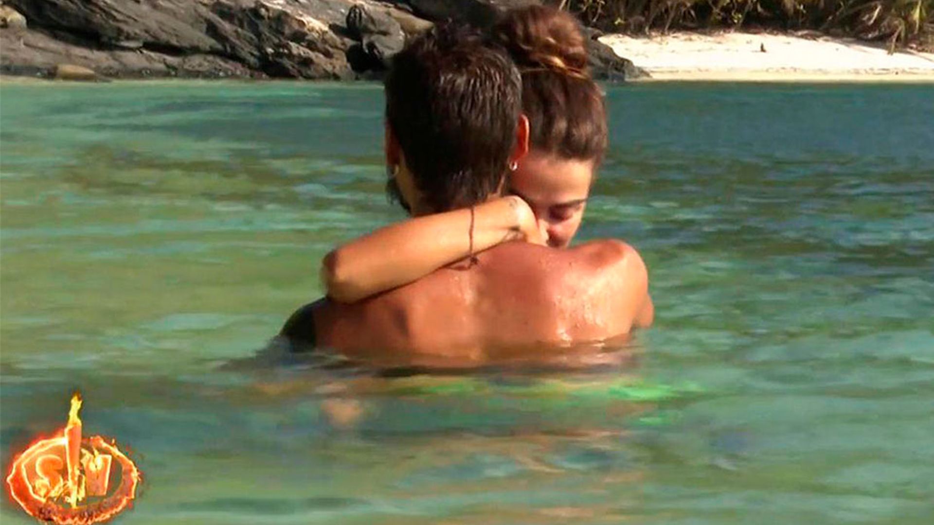 Pasión bajo el agua: Violeta y Fabio vuelven a dar rienda suelta a su amor