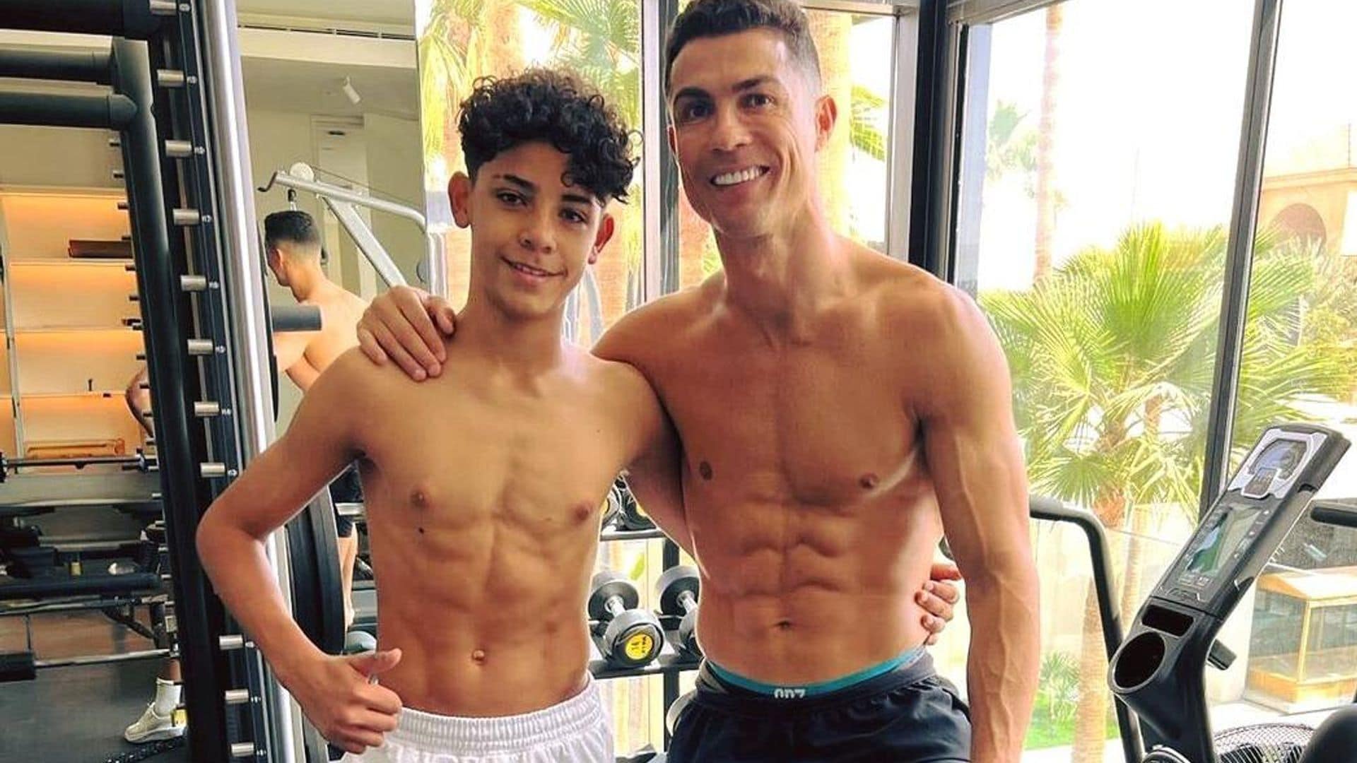 Cristiano Ronaldo tiene en su hijo Junior al mejor compañero de gimnasio