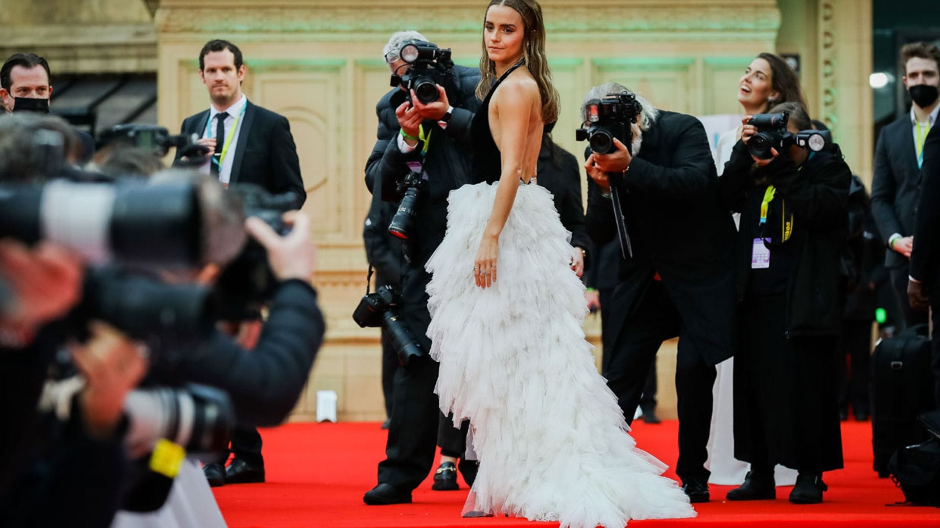 Los 15 looks más comentados de la alfombra roja de los BAFTA