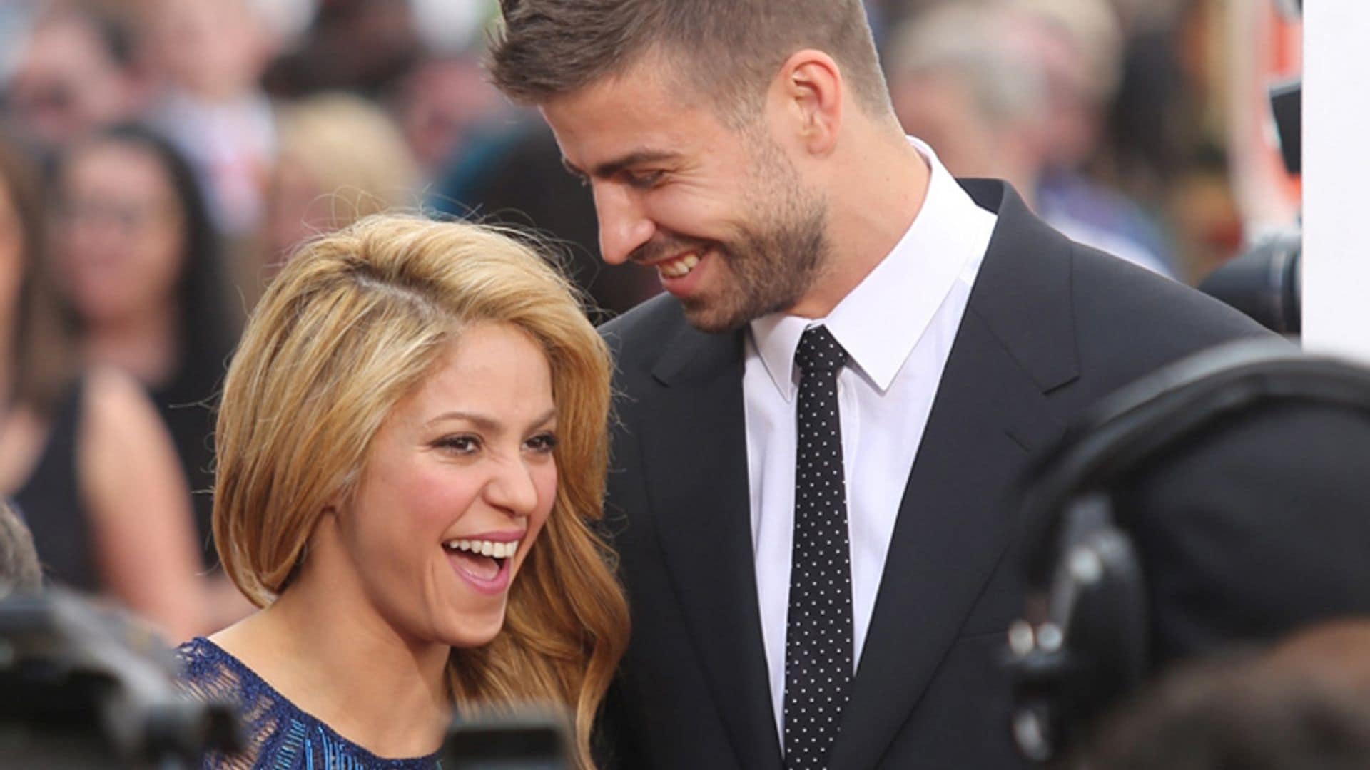 ¡Por fin juntos! Gerad Piqué despeja cualquier duda sobre su relación con Shakira con este vídeo