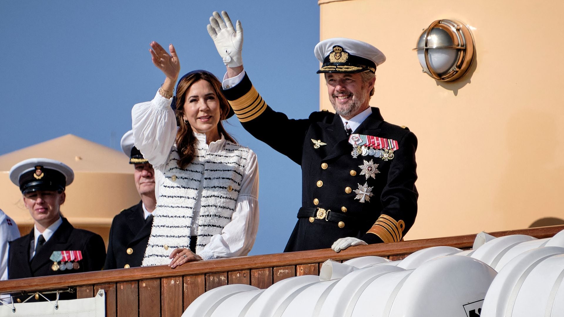 Federico y Mary de Dinamarca inician en 'la isla del sol' su primera gira de verano como Reyes