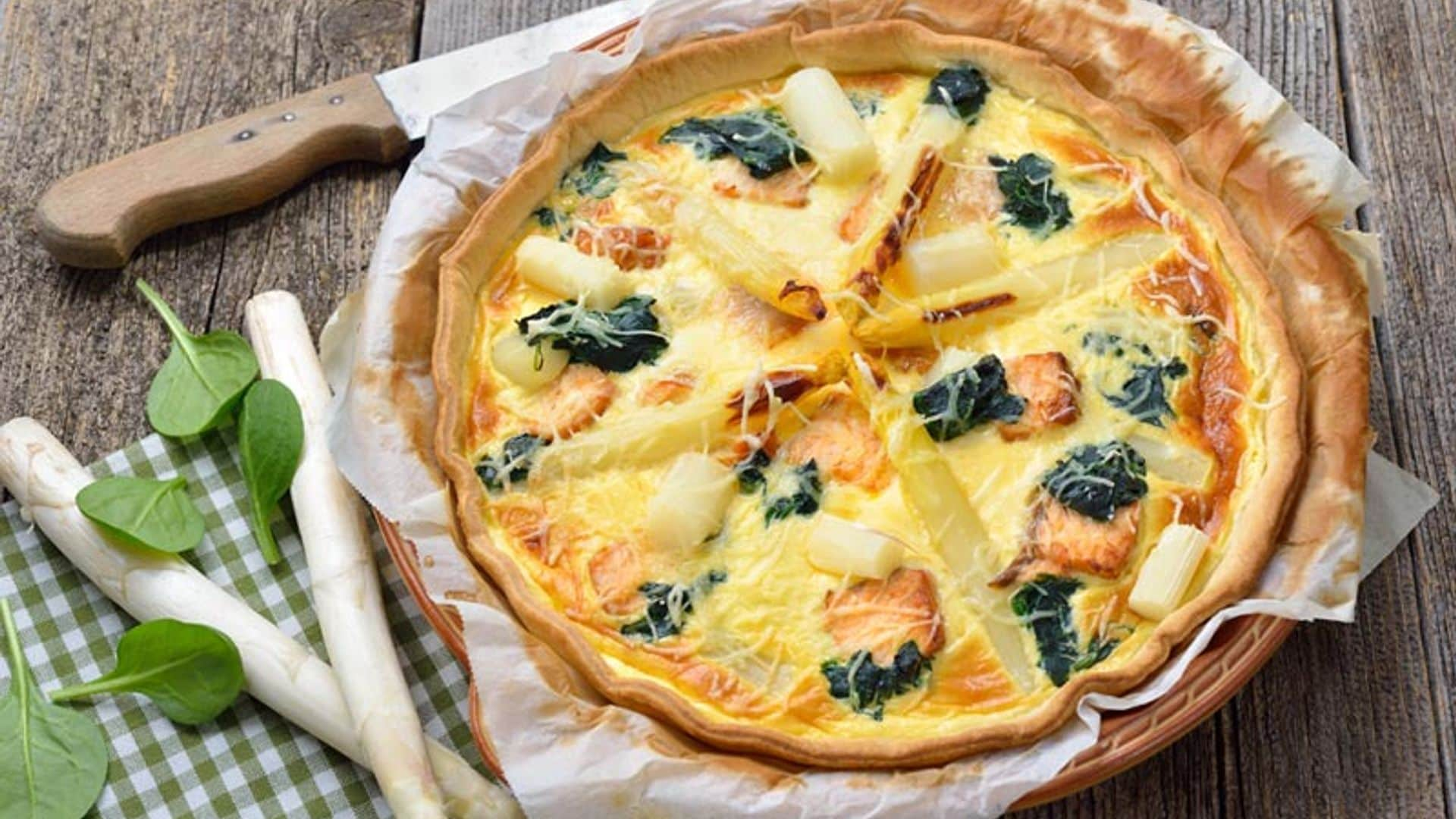 Quiche de espárragos y salmón