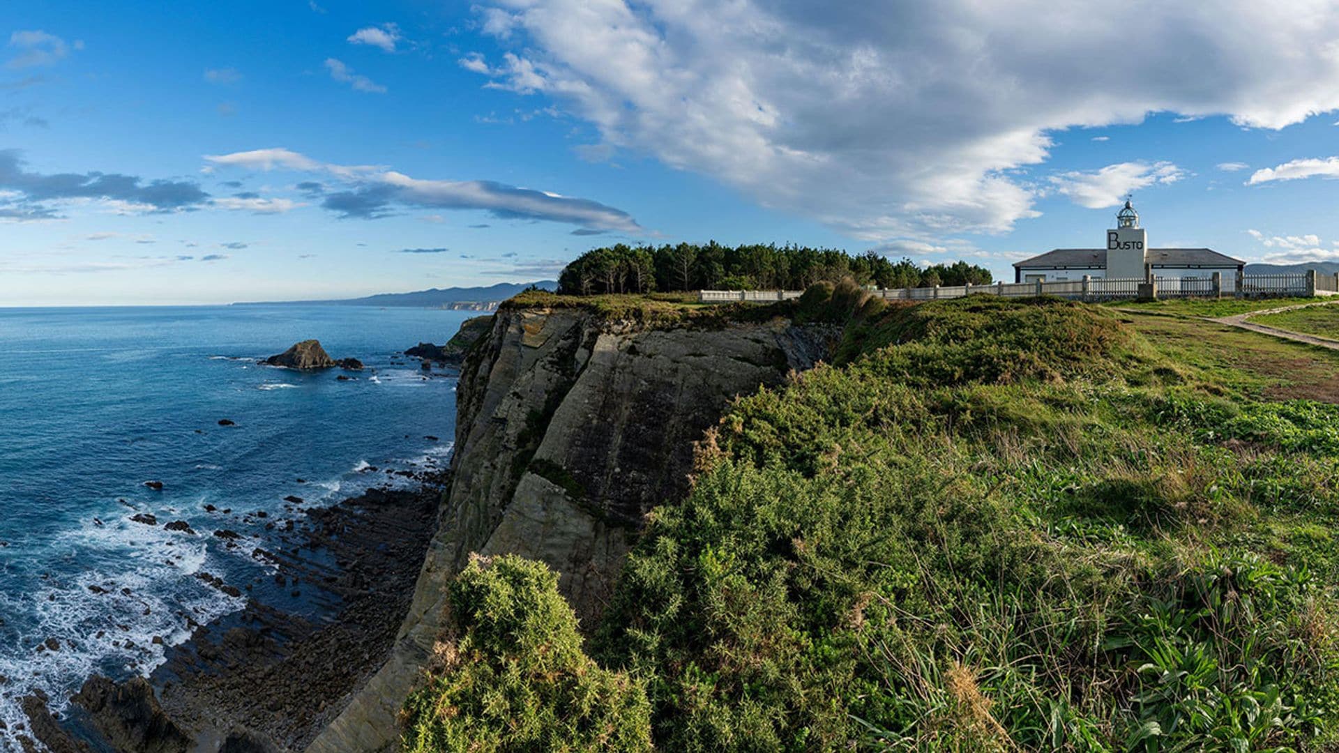 Busto, ese rincón de la costa asturiana para los viajeros más golosos