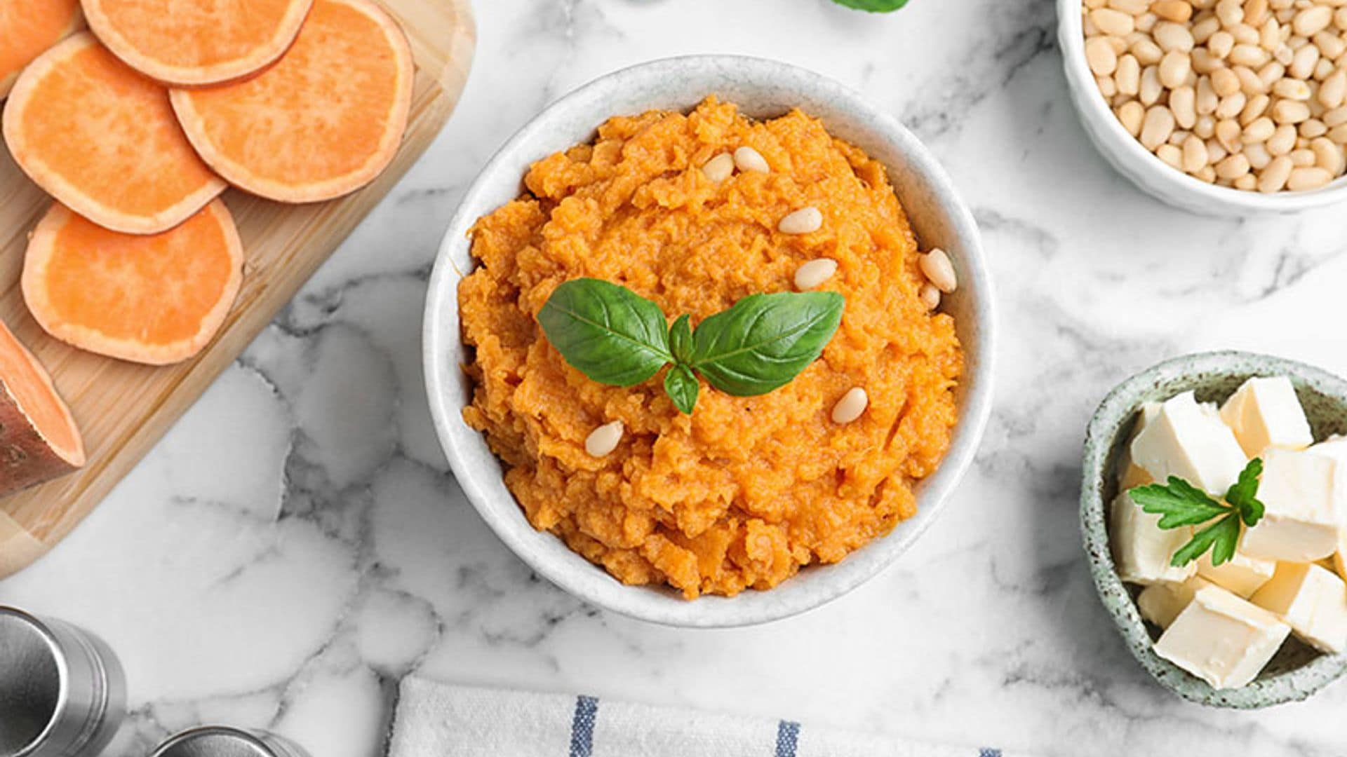 Puré de boniato con piñones