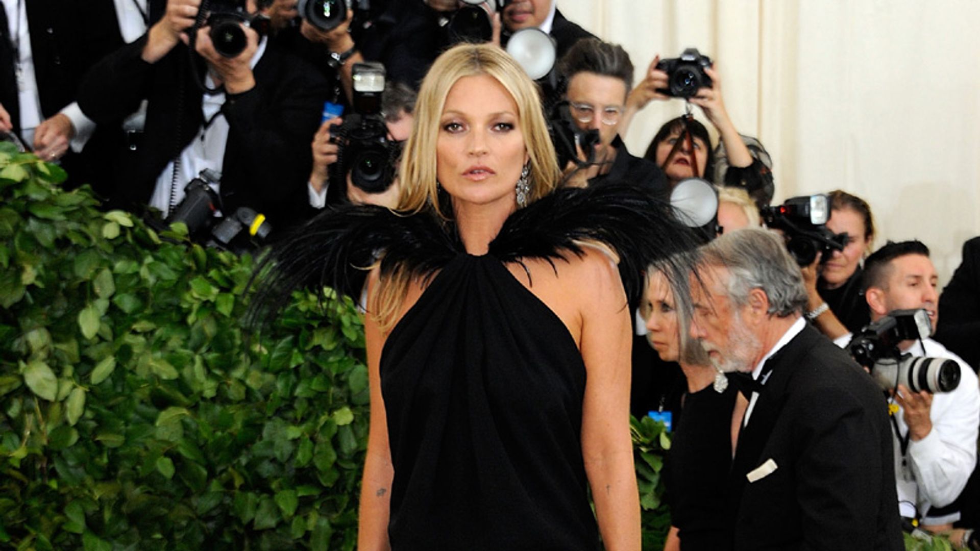 Kate Moss regresa al Met para probar que sigue siendo la musa que fue hace 9 años