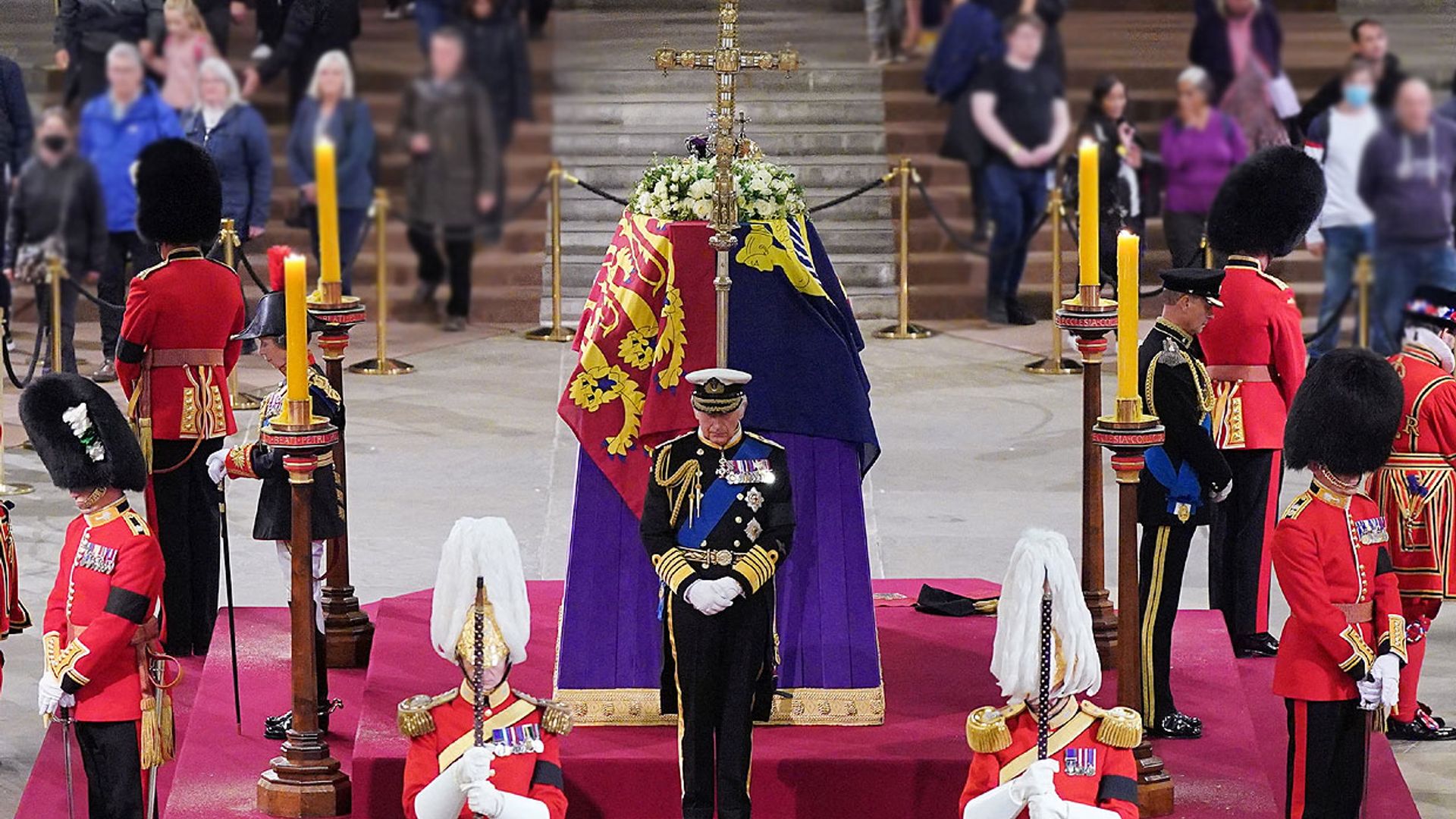 La emoción de los cuatro hijos de la Reina en la última Vigilia de los Príncipes en su honor