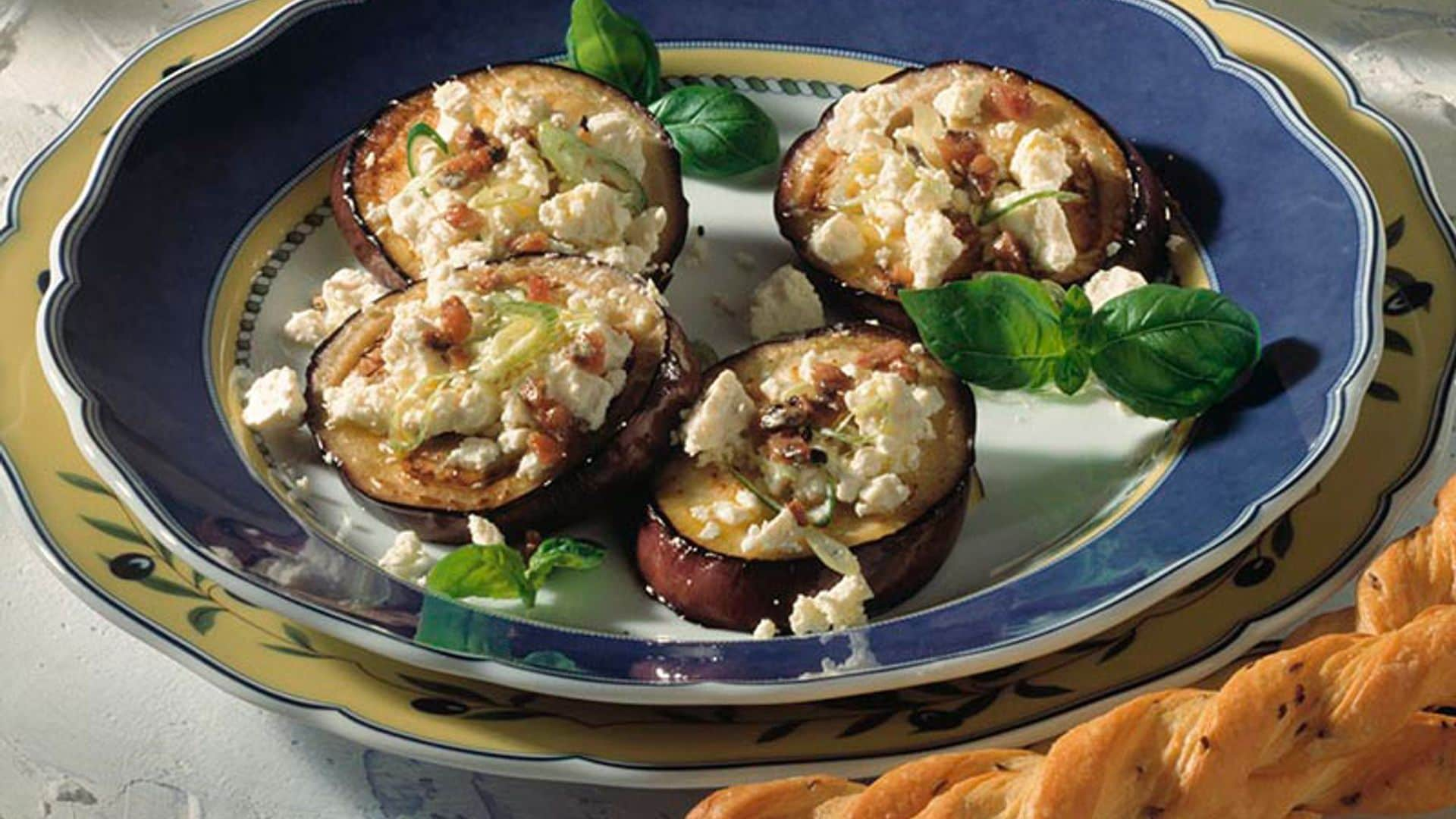 canape de berenjena con queso de oveja