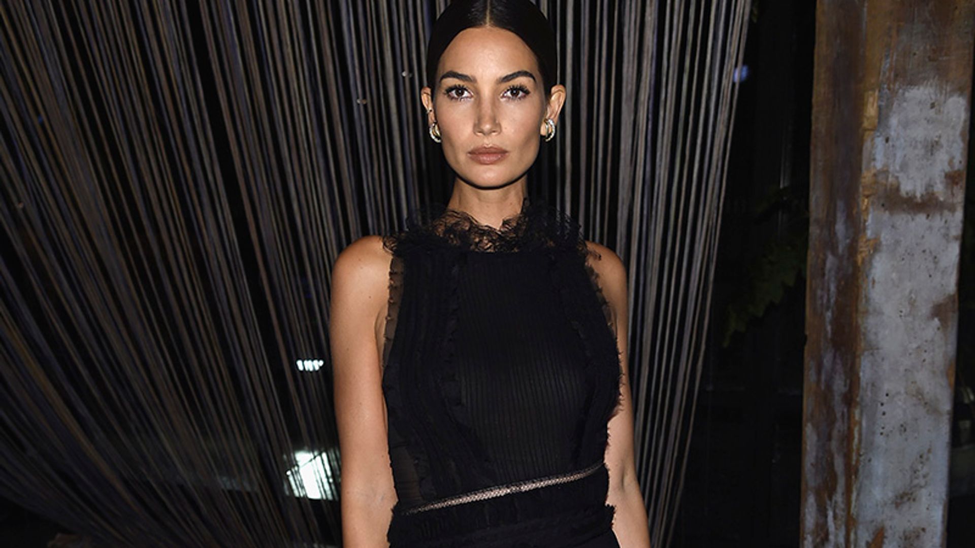 Lily Aldridge y su remedio antiestrías: una mascarilla para embarazadas