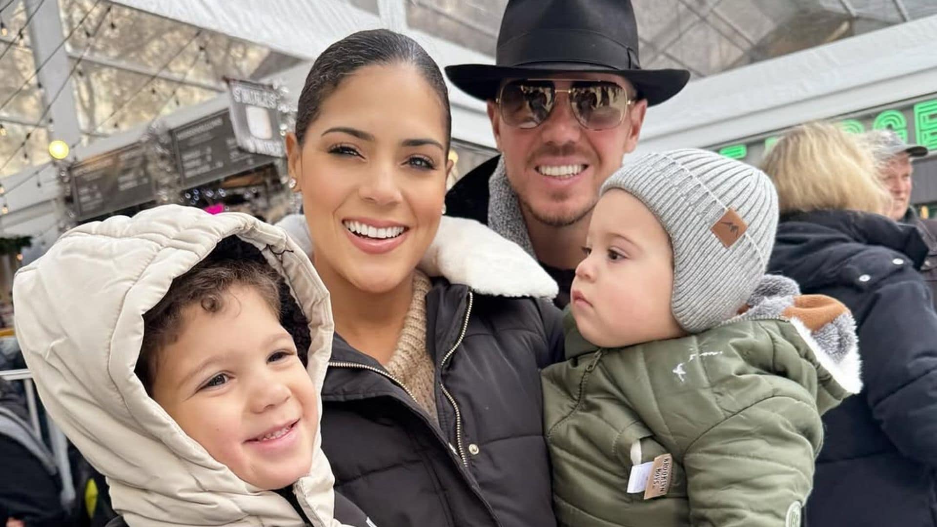 Francisca disfruta de la magia de la Navidad junto a sus hijos en Nueva York