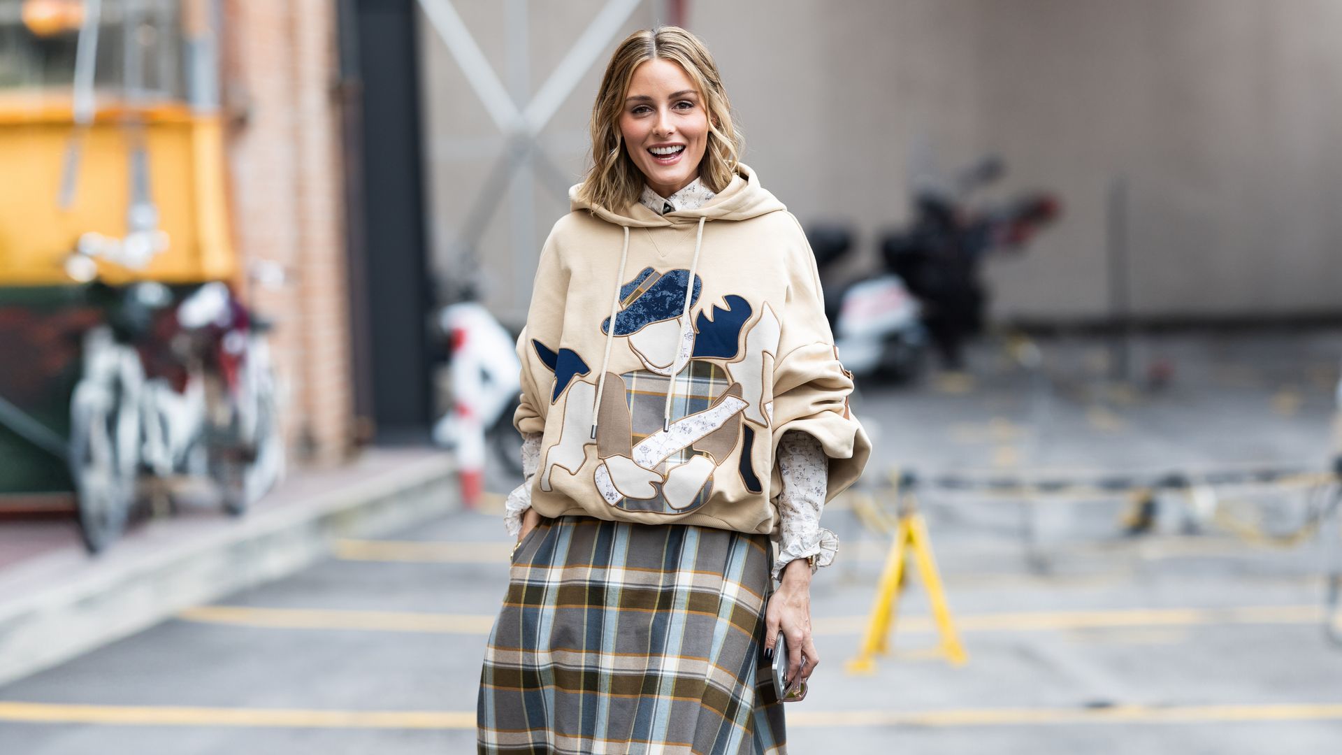 De Olivia Palermo a Naomi Campbell: los looks de las invitadas a los desfiles de Milan Fashion Week