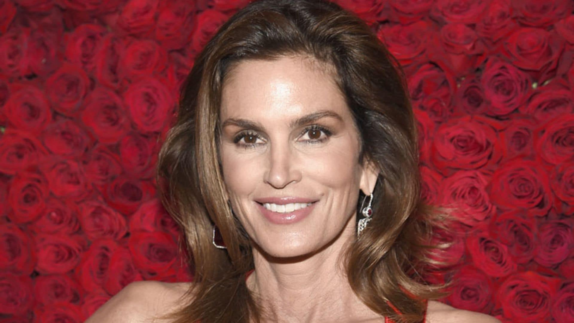 Cindy Crawford se gana a sus seguidores con otra foto sin maquillaje