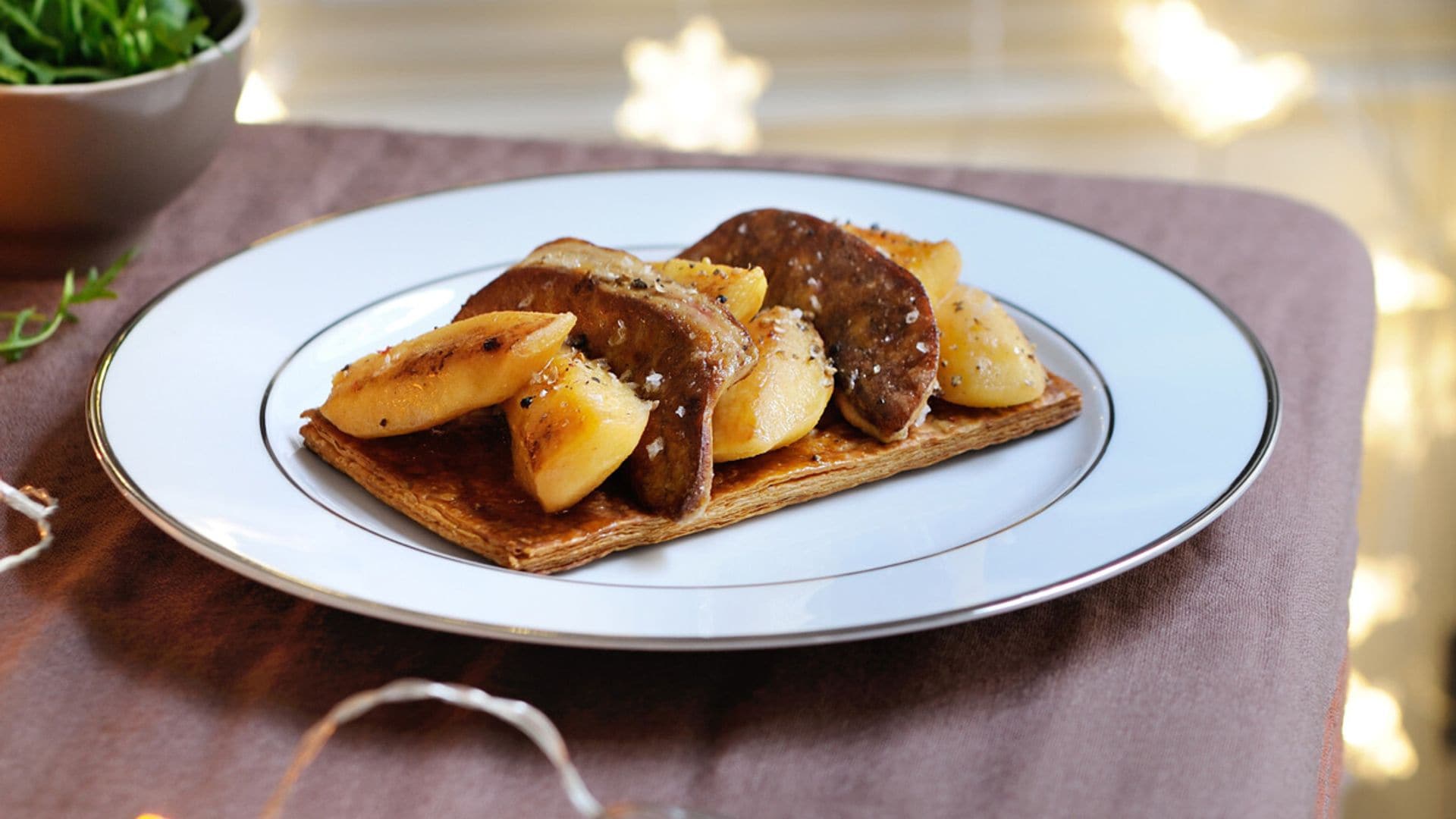 Hojaldre de 'foie' con manzana