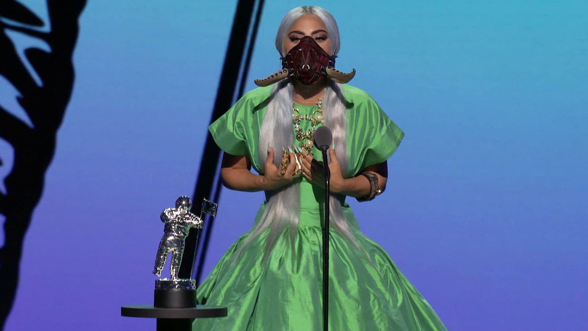 Lady Gaga, la estrella de los MTV VMAs con sus extravagantes mascarillas