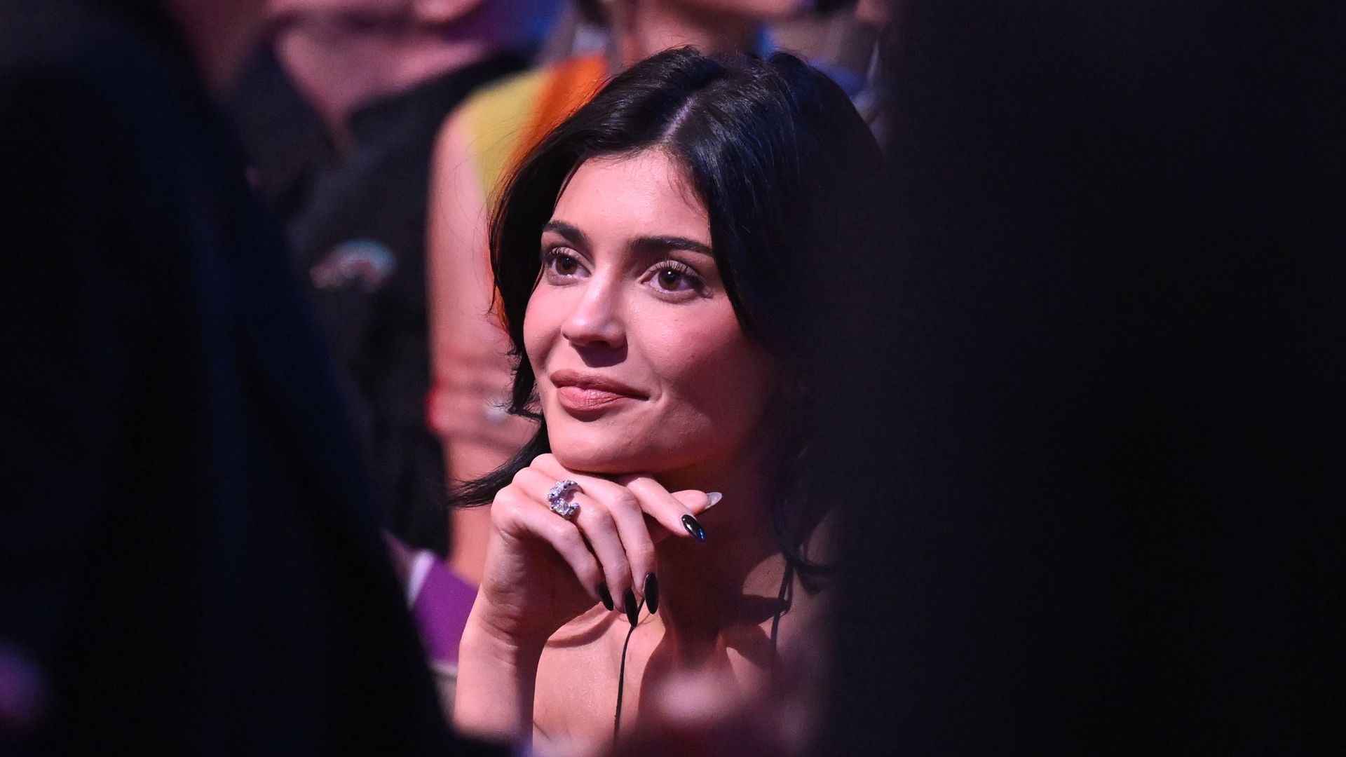 Kylie Jenner y Timothée Chalamet presumen de sus anillos a juego valorados en 40.000 euros