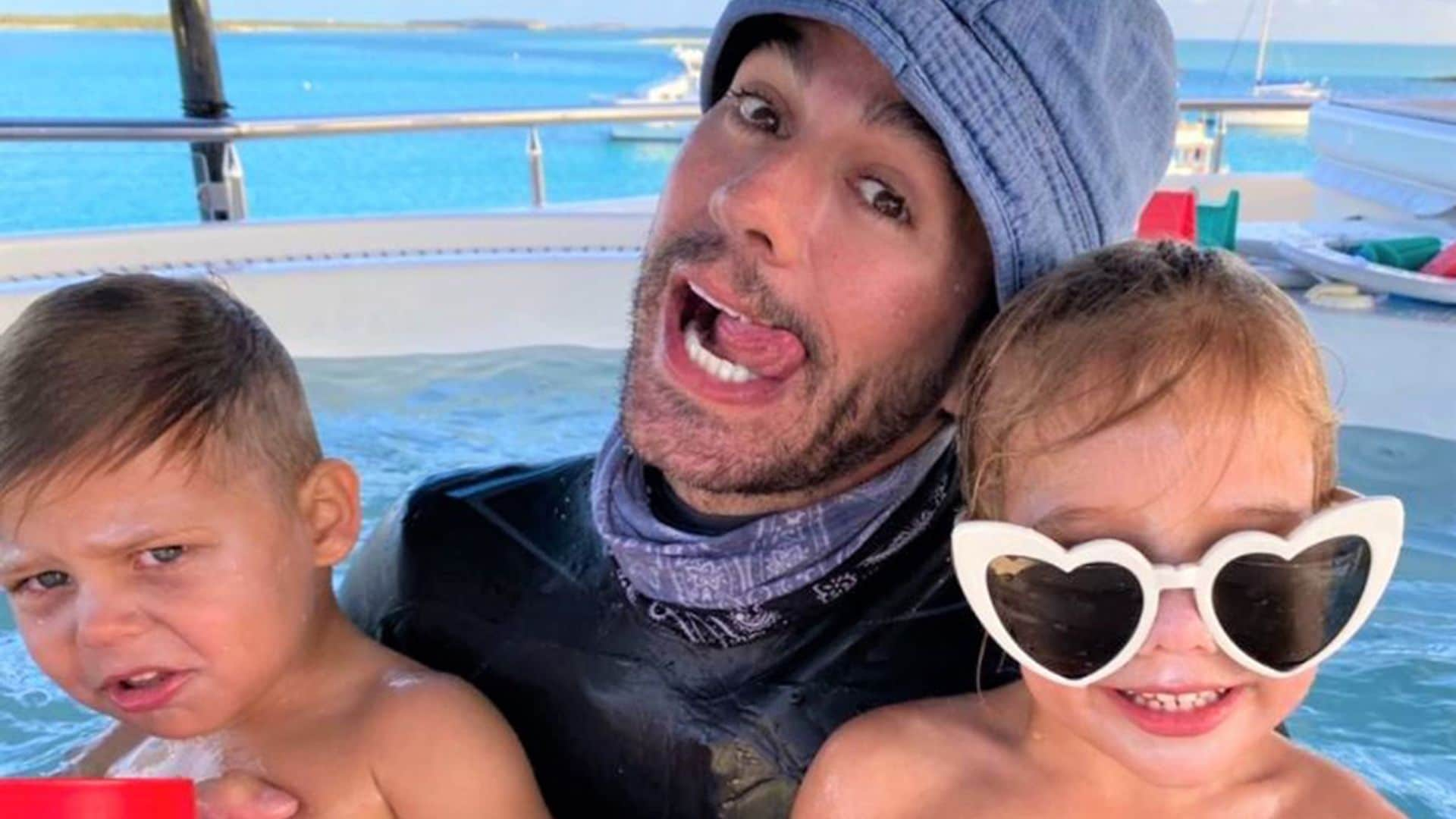 Enrique Iglesias cumple 47 años volcado totalmente en su familia numerosa y alejado de los focos