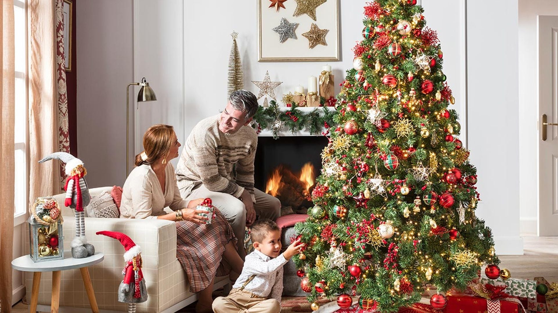 Lección práctica: cómo montar un árbol de Navidad perfecto paso a paso