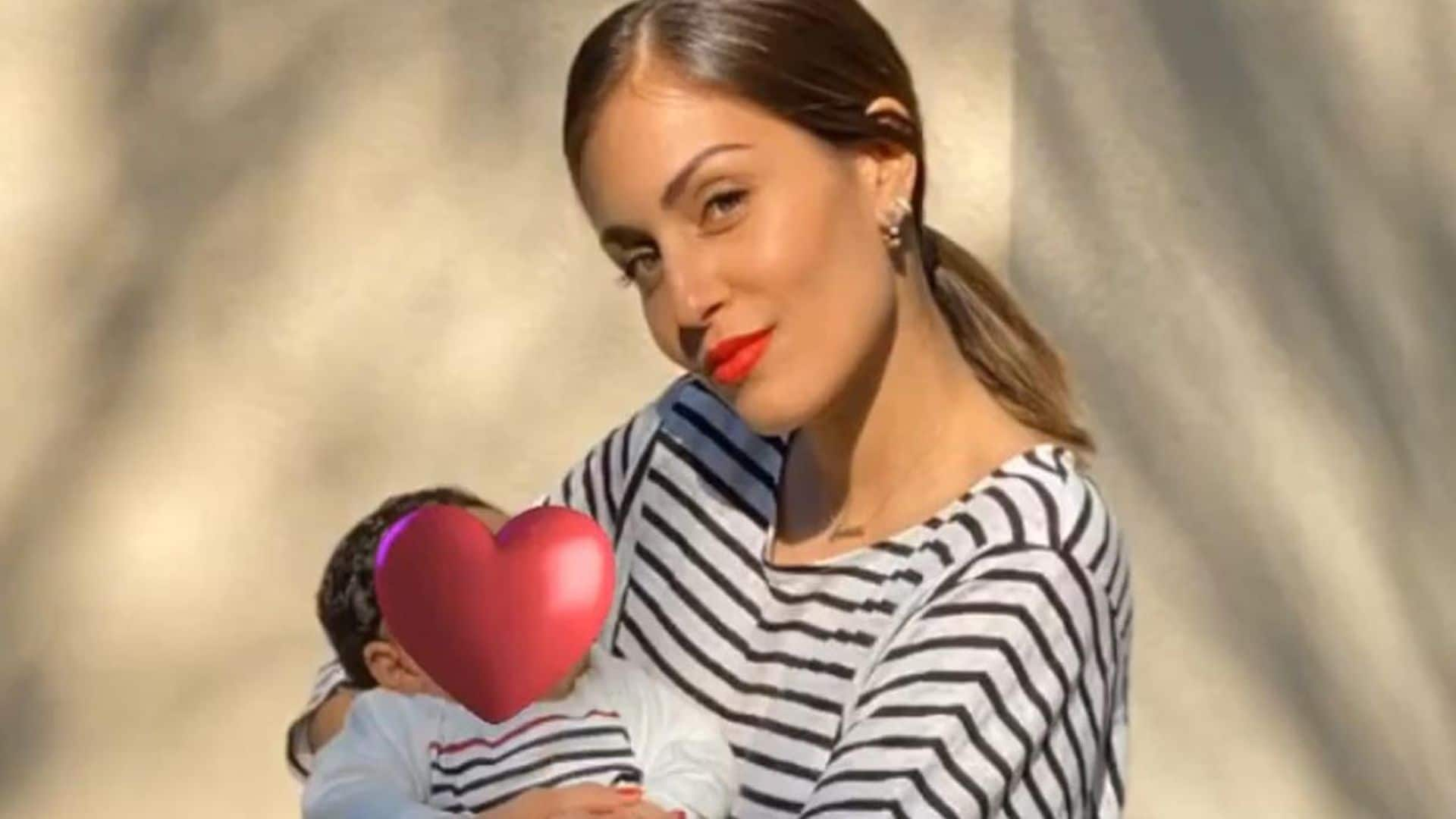 ¡Dos adorables marineros! Hiba Abouk celebra el segundo cumplemés de su hijo