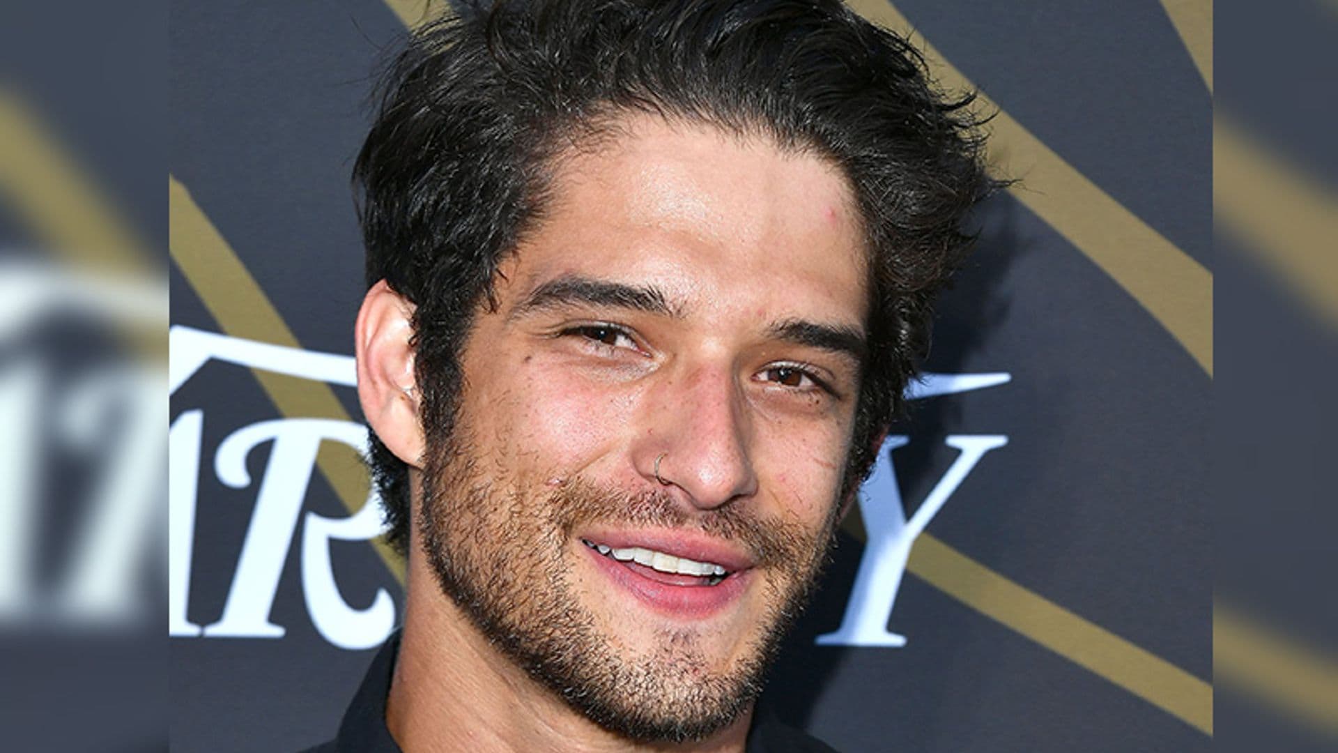 La barba sombreada de Tyler Posey ya no será un secreto para ti