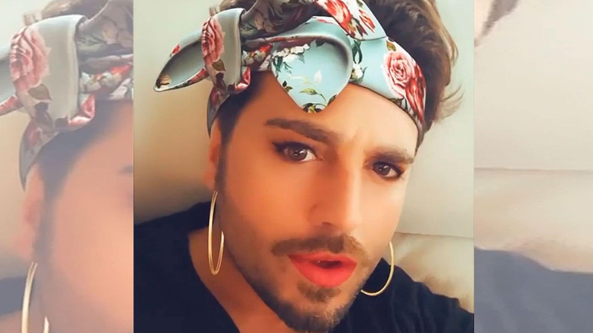 David Bustamante muestra su sentido del humor... ¿con maquillaje y peluquería?