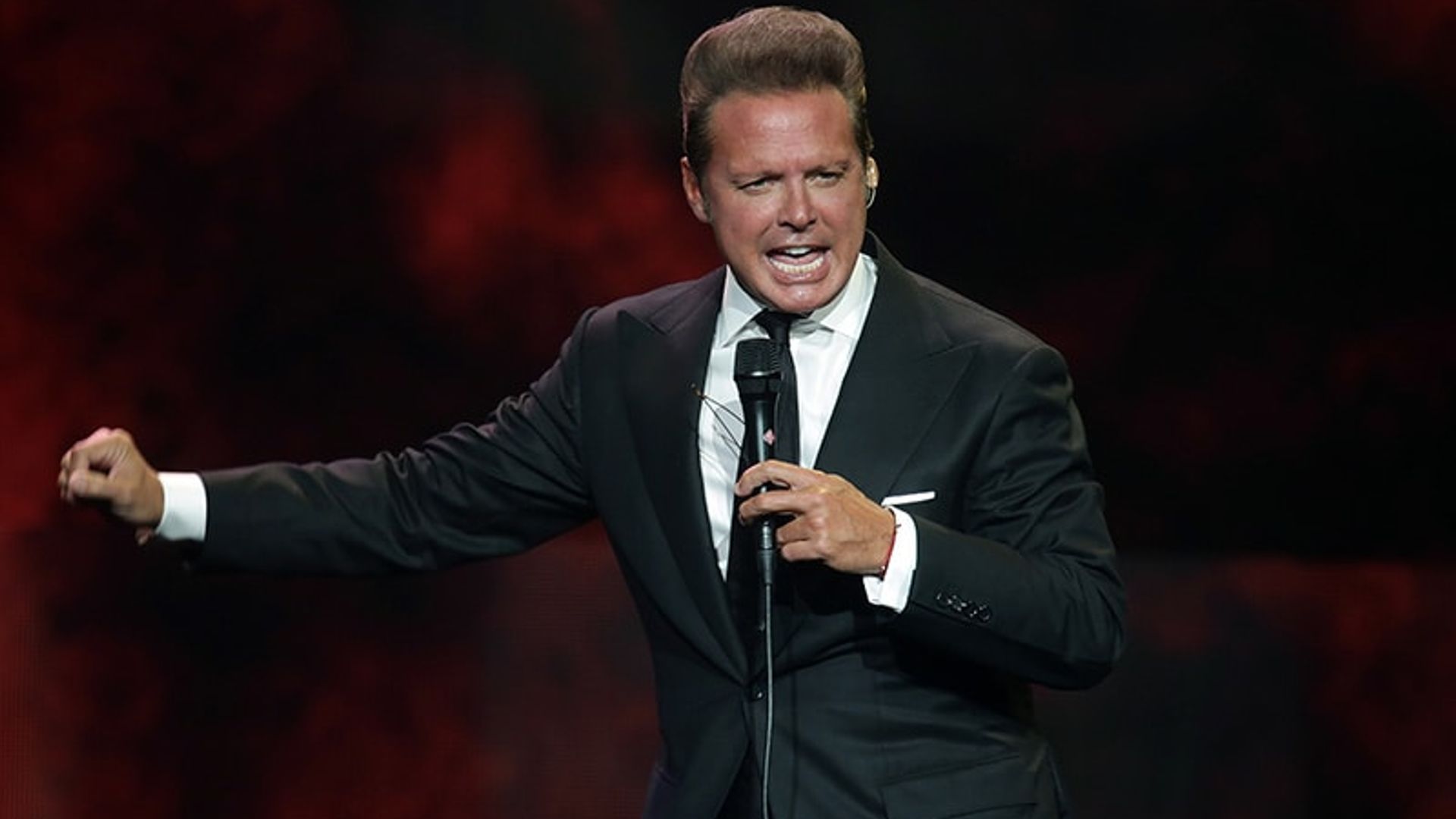 Luis Miguel cancela concierto y enfrenta las críticas de sus fans tras un polémico show