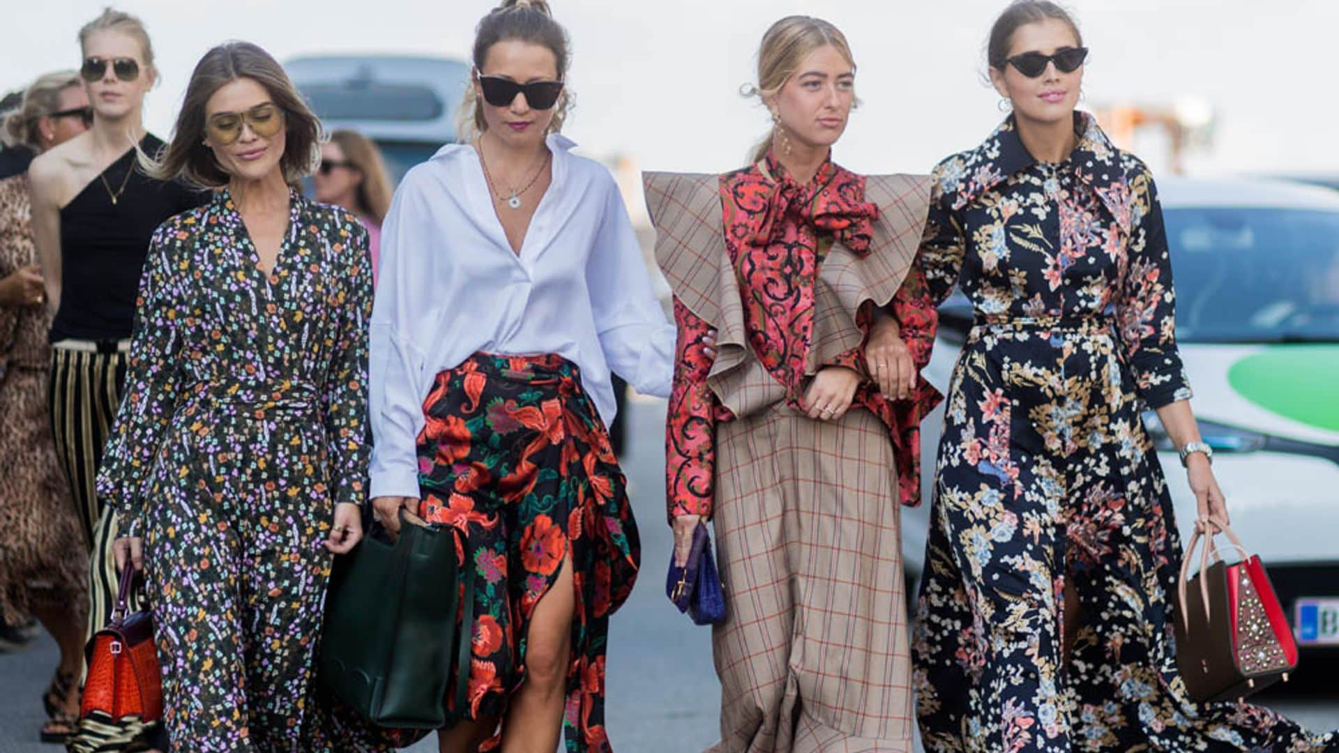 El otoño es de los estampados y estos vestidos de tendencia son la prueba indiscutible