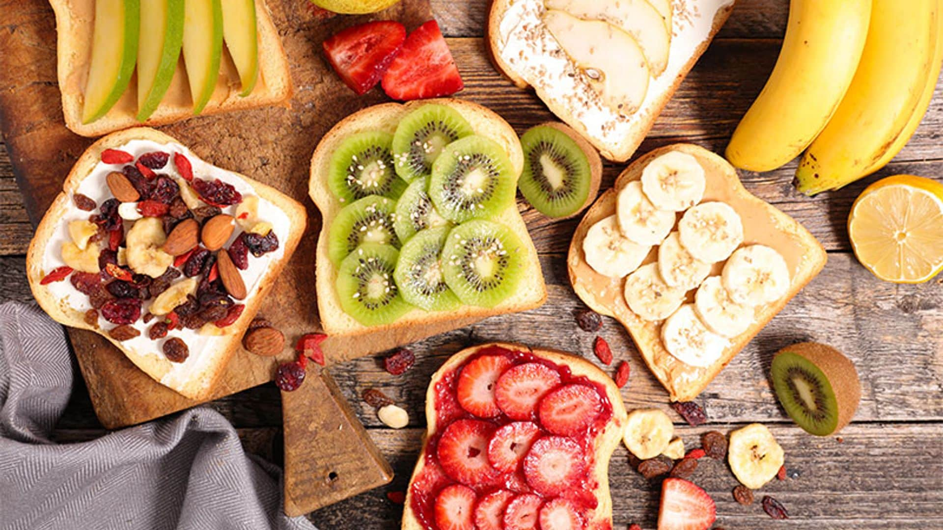 Tostadas variadas de frutas