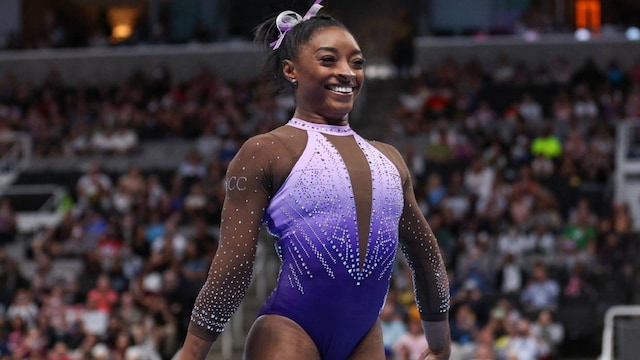 simone biles