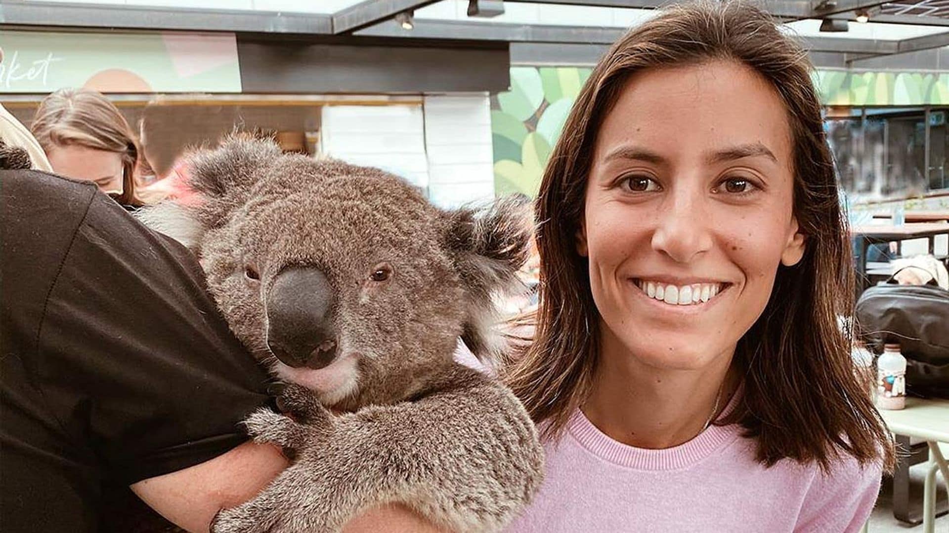 ¡Hola koala! Ana Boyer (y su familia) se derrite con su nuevo amigo australiano