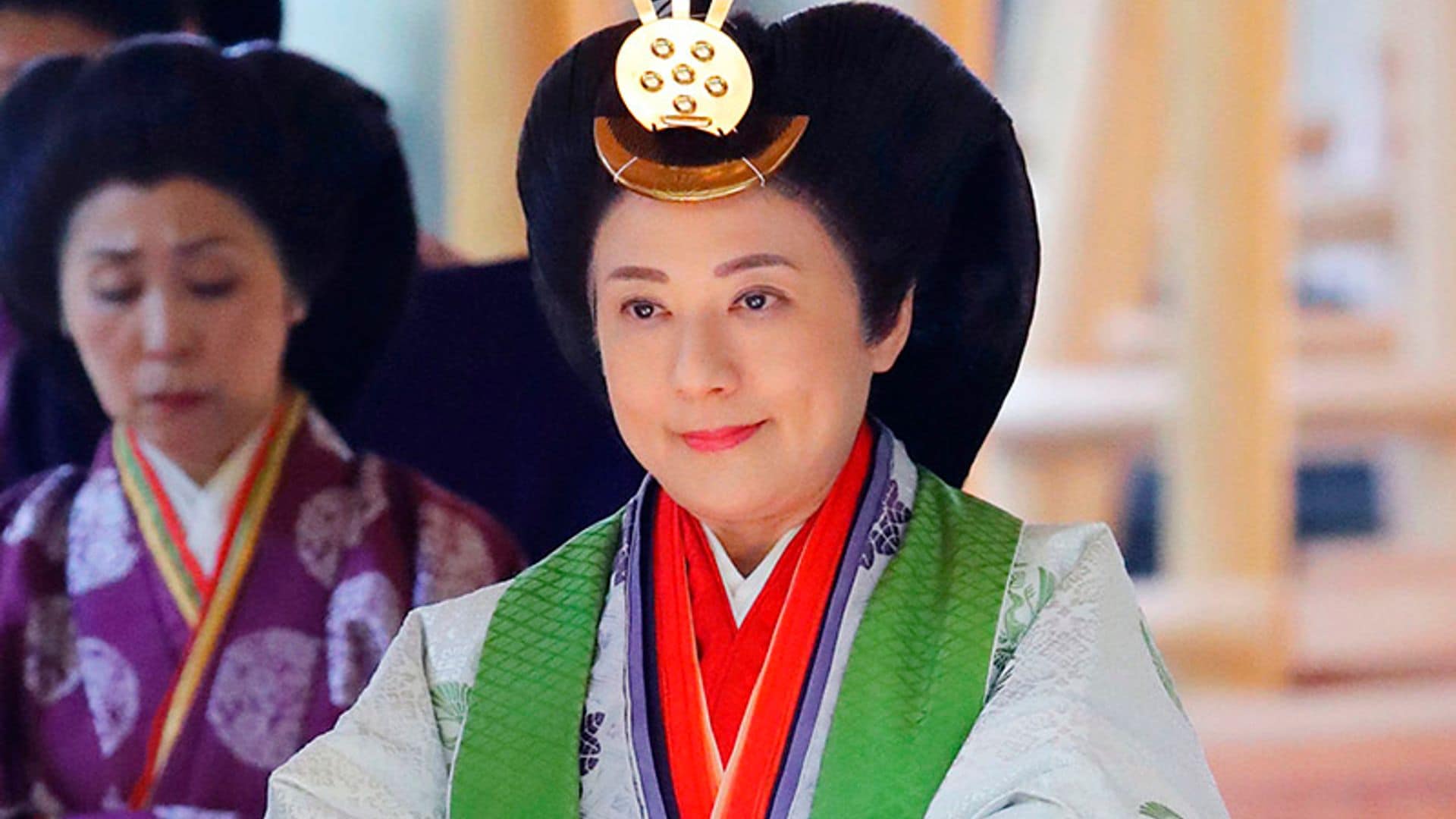 Un mes después Masako vuelve a lucir su kimono más especial, el de la entronización de Naruhito