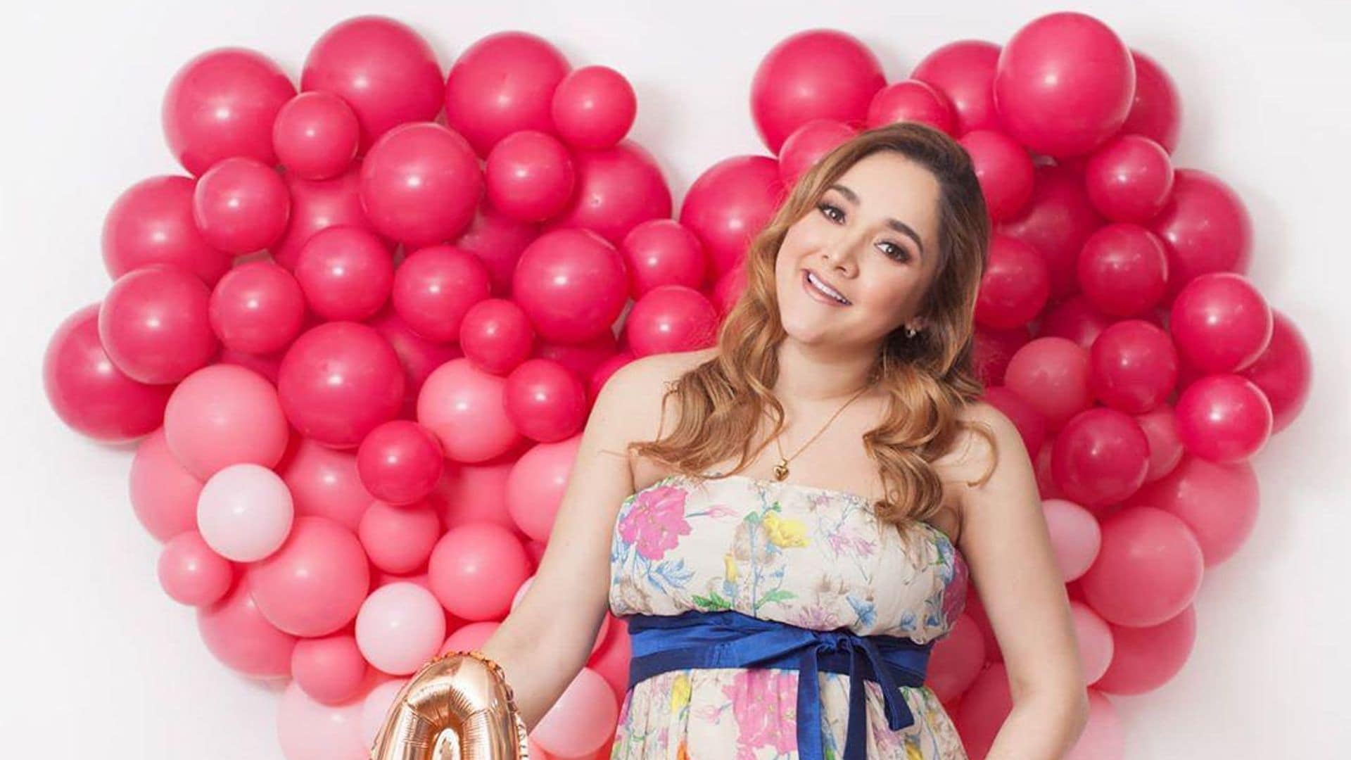 Sherlyn anuncia que presentará su bebé este fin de semana