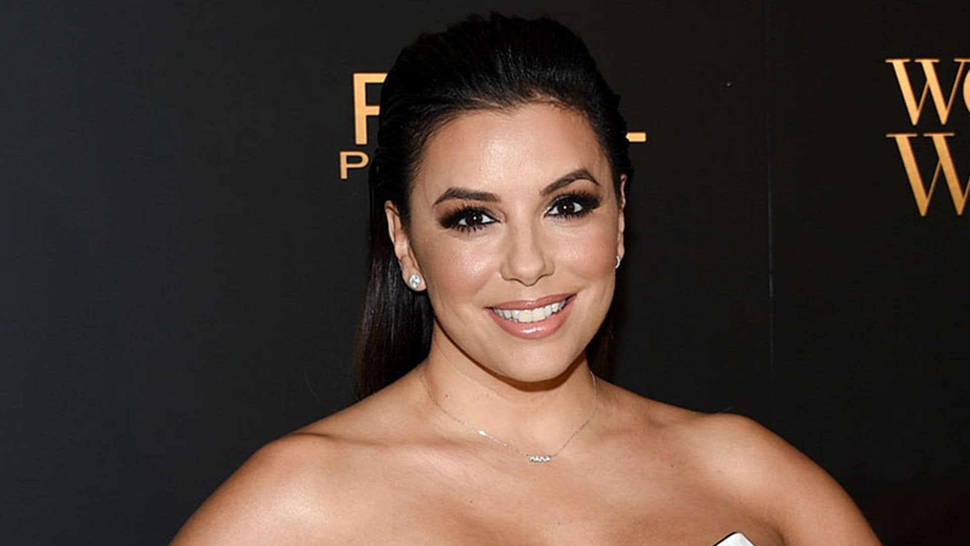 Eva Longoria vive con ilusión las primeras navidades de 'Baby Baston'