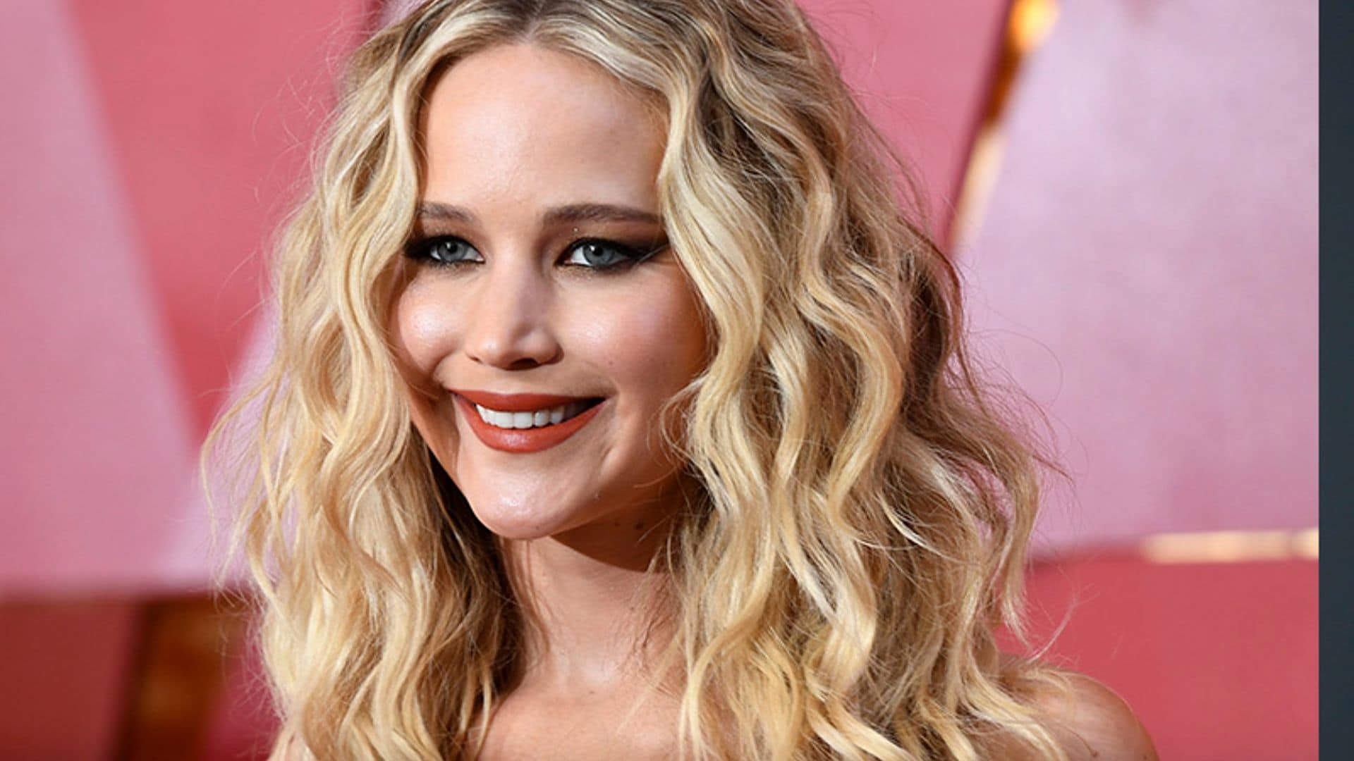 Jennifer Lawrence revela el plan con el que mantiene su vientre plano sin hacer dieta