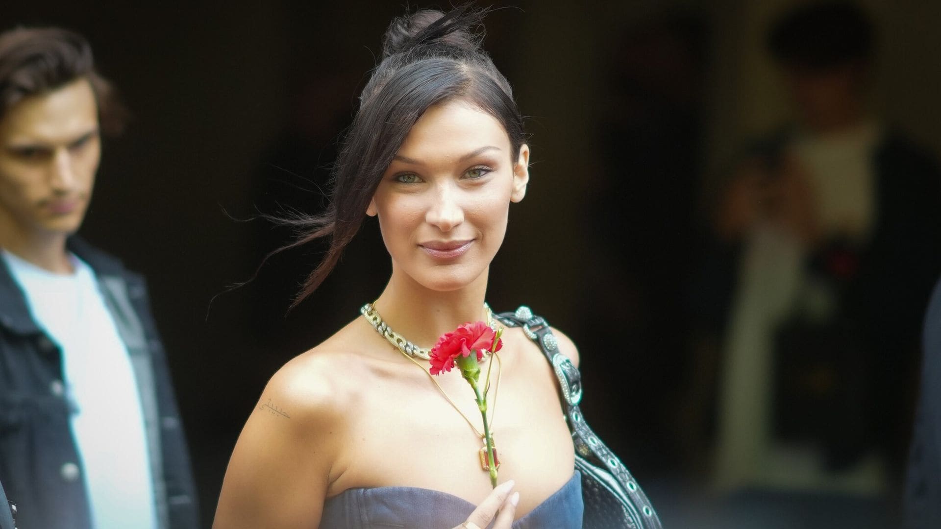 Bella Hadid presenta a su nueva pareja con una amorosa foto