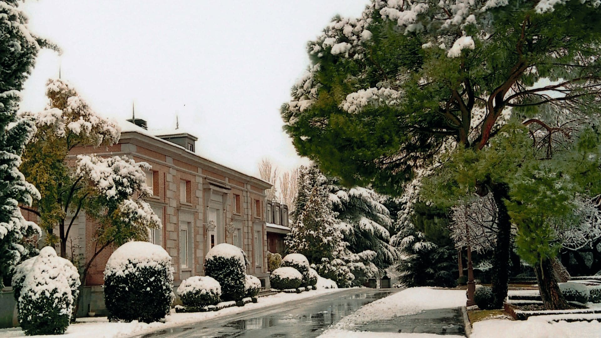 Palacio de la Zarzuela nevado