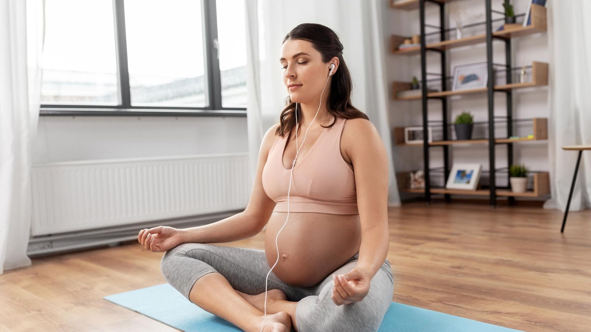 Controla el estrés y la ansiedad durante la gestación con mindfulness