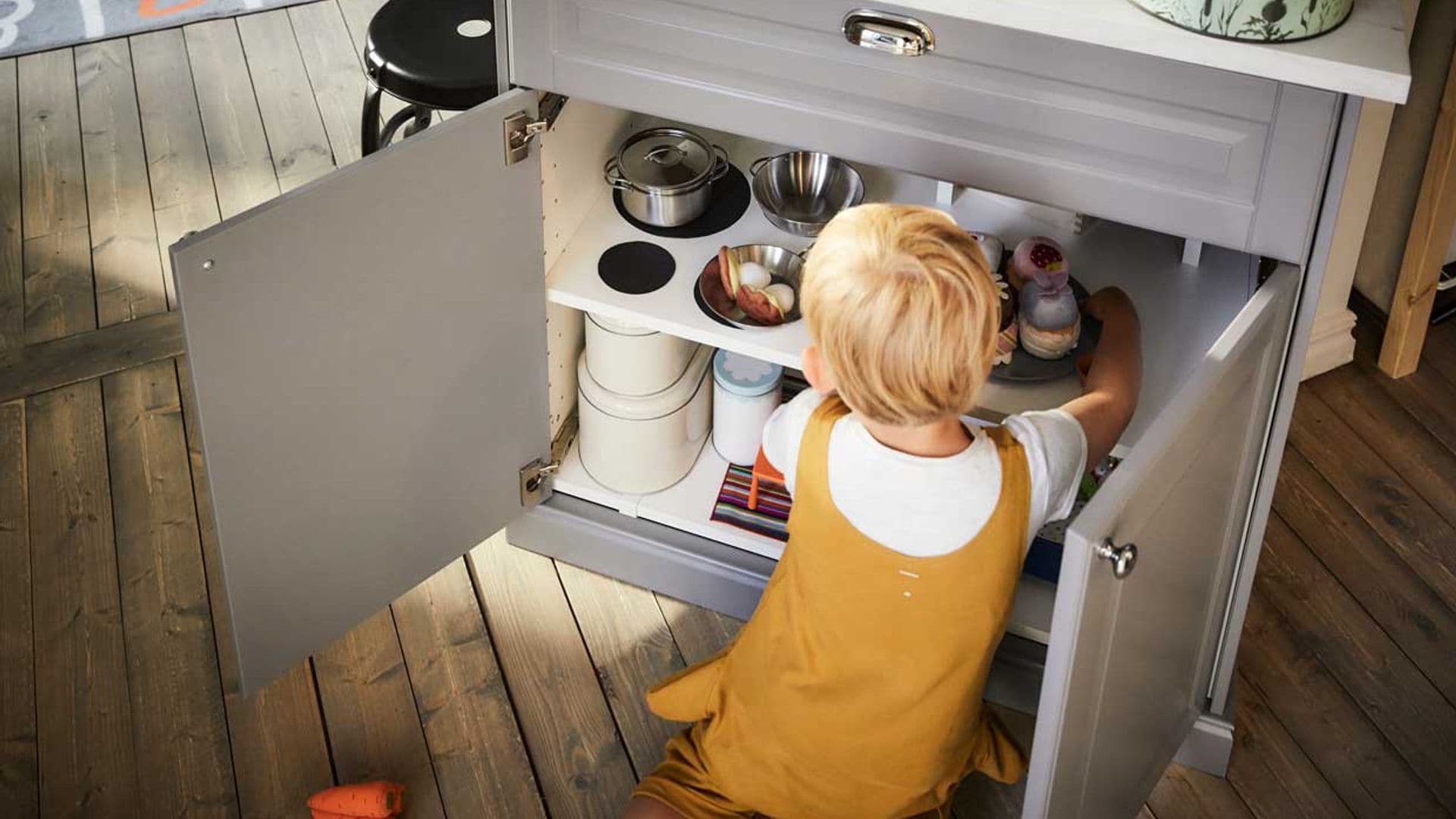 Hoy cocinan ellos: claves para lograr una cocina funcional y segura para pequeños chefs