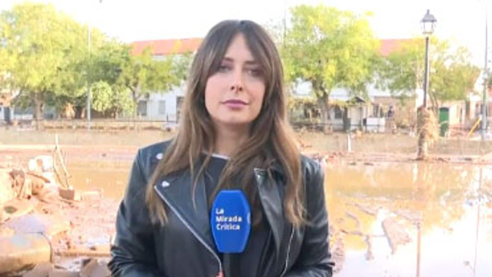 El dolor de la reportera de 'La mirada critica' al conectar en directo desde su casa de Utiel arrasada 