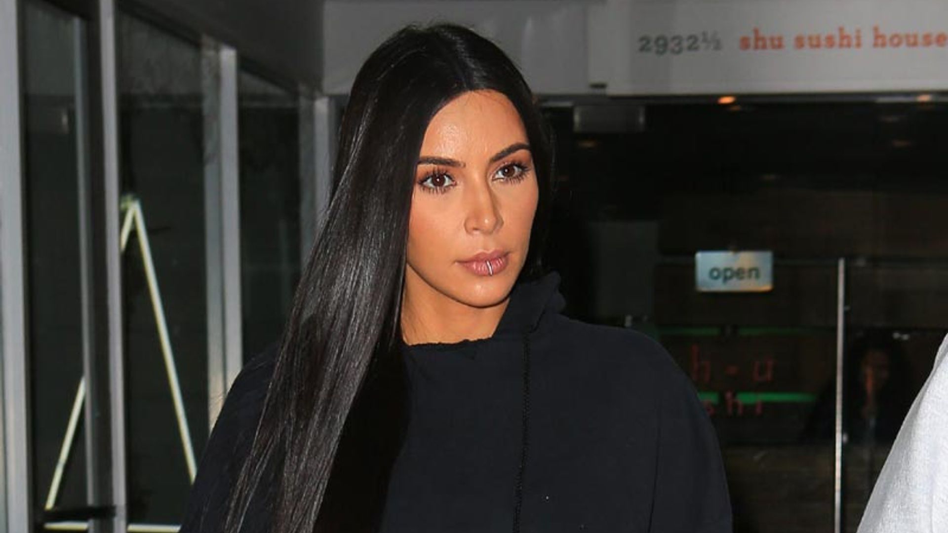 'Ojos azules', 'la anguila'... se filtran detalles de la banda que aterrorizó a Kim Kardashian en París