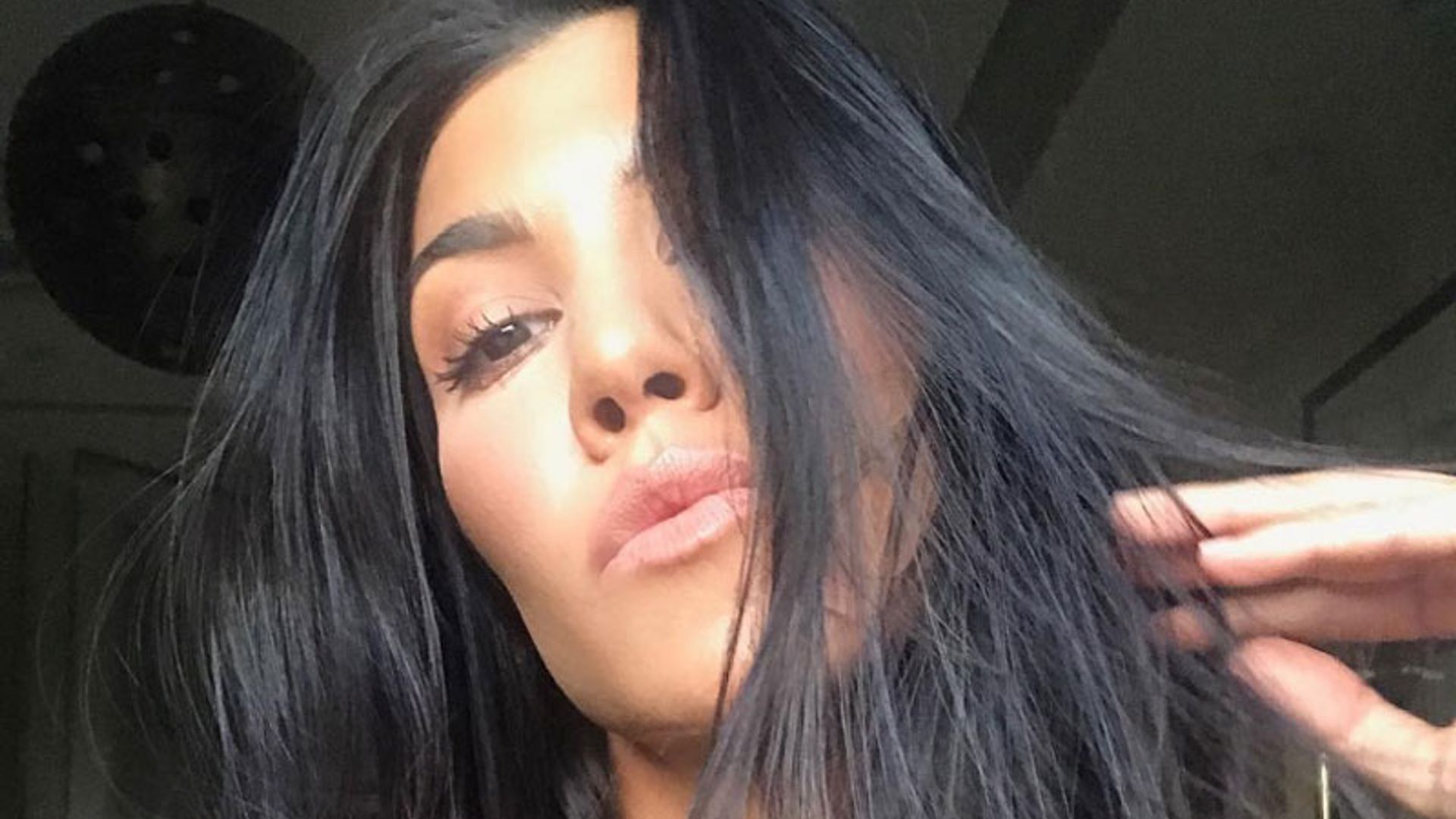 Los 4 ingredientes de la mascarilla hidratante de Kourtney Kardashian están en tu cocina