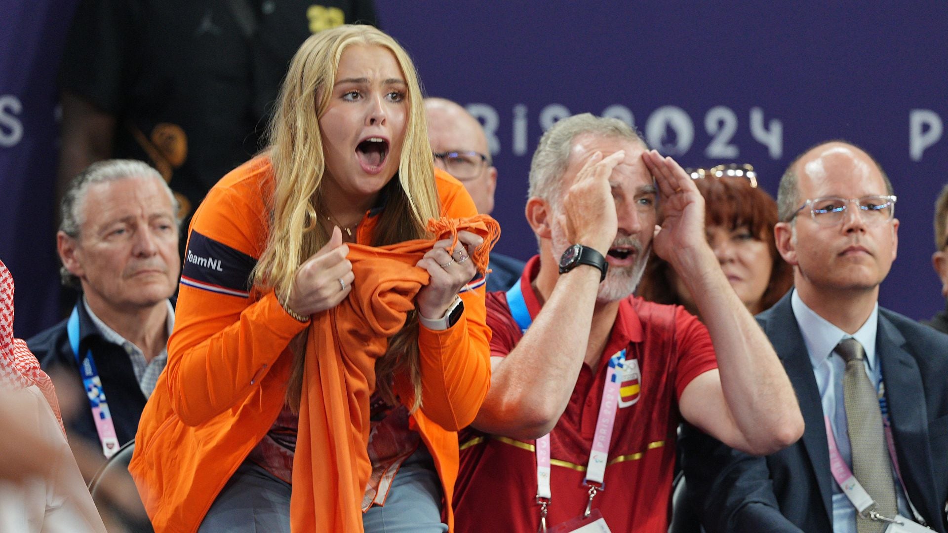 El rey Felipe y Amalia de Países Bajos disfrutan juntos de una emocionante final olímpica