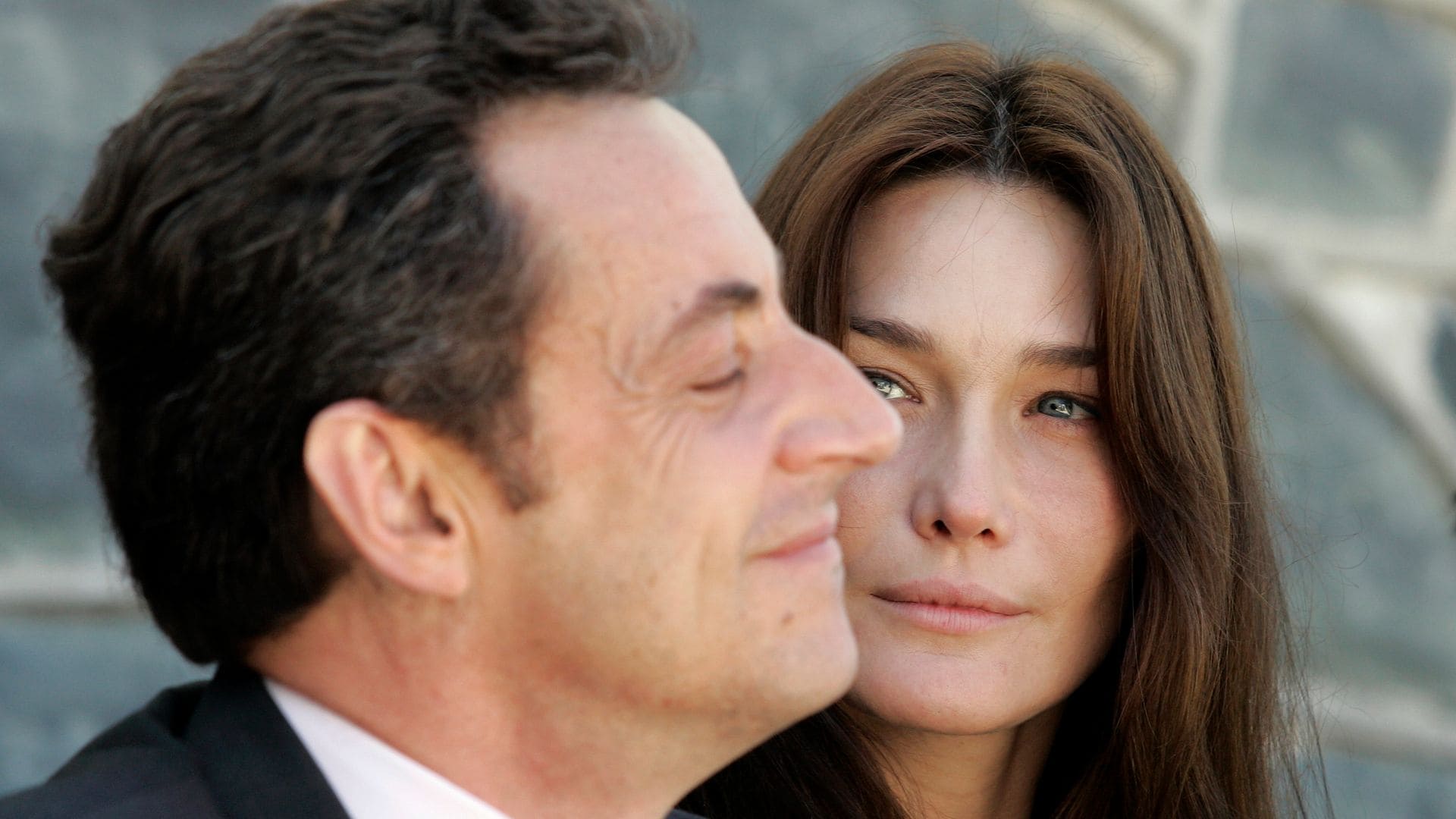 El giro de 180 grados de Carla Bruni: de no querer ni dar la mano a Nicolas
Sarkozy a enamorarse de él